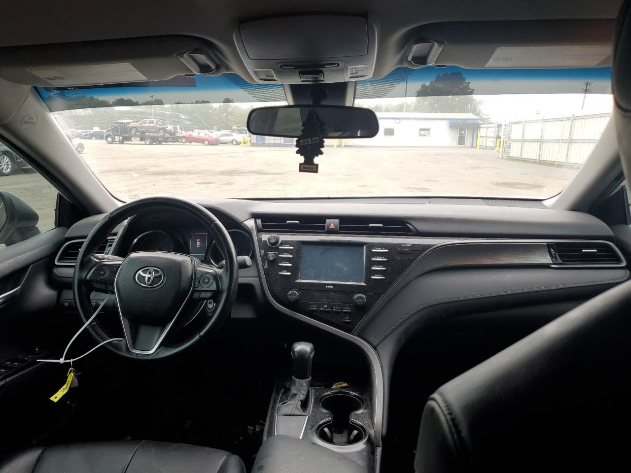 2020 Toyota Camry - Image 8