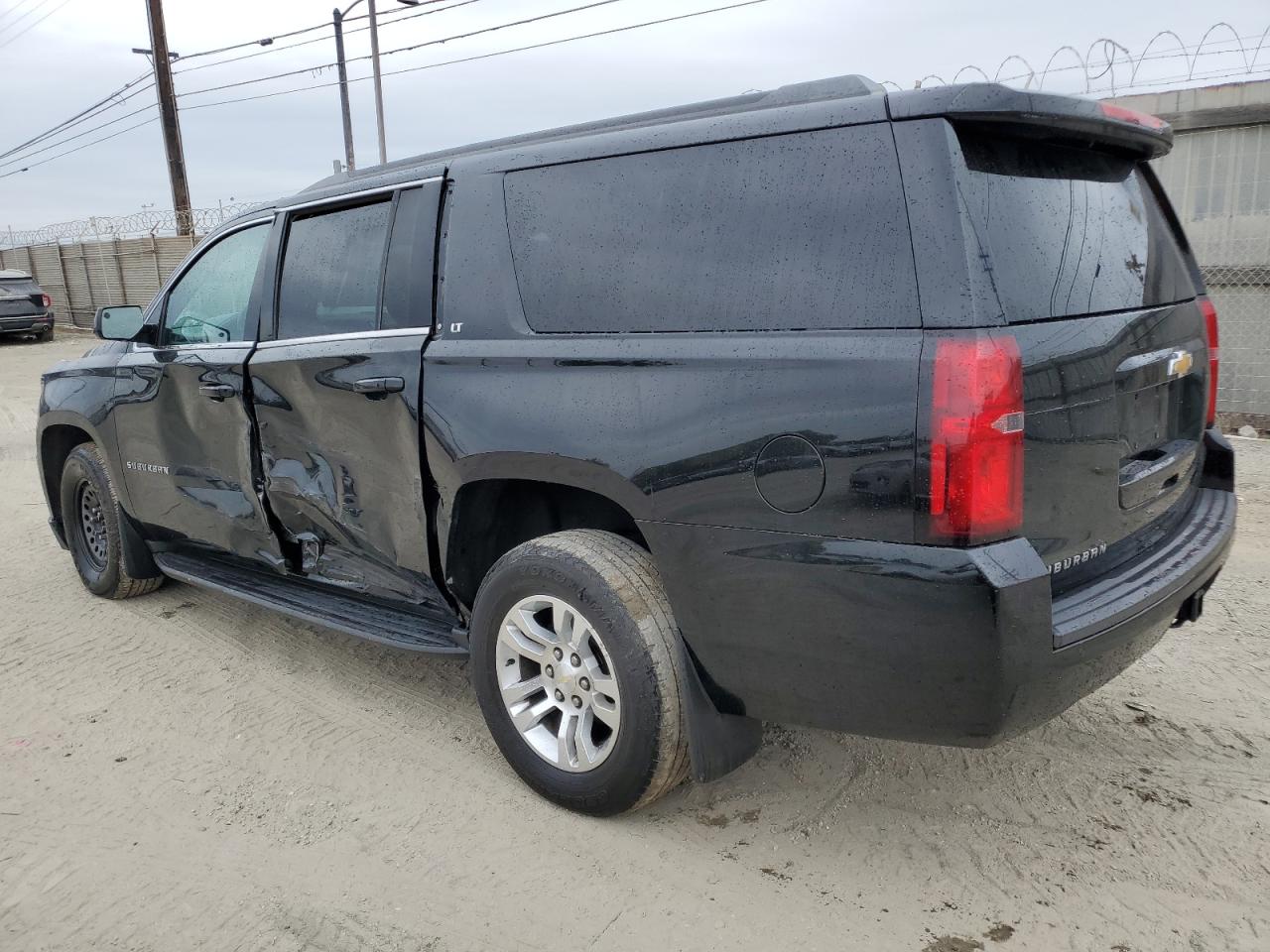2020 Chevrolet Suburban - Image 2