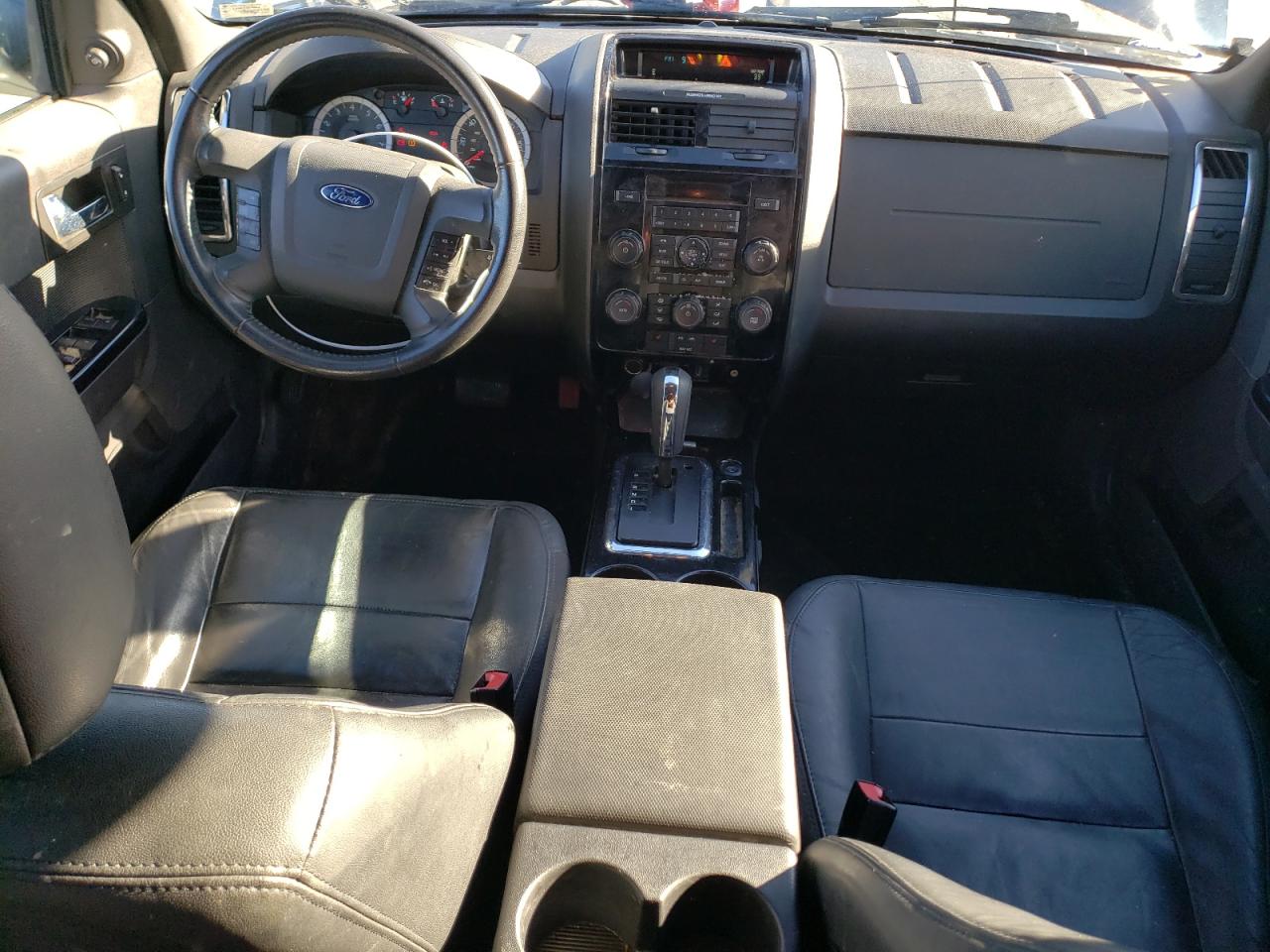 2011 Ford Escape - Image 8