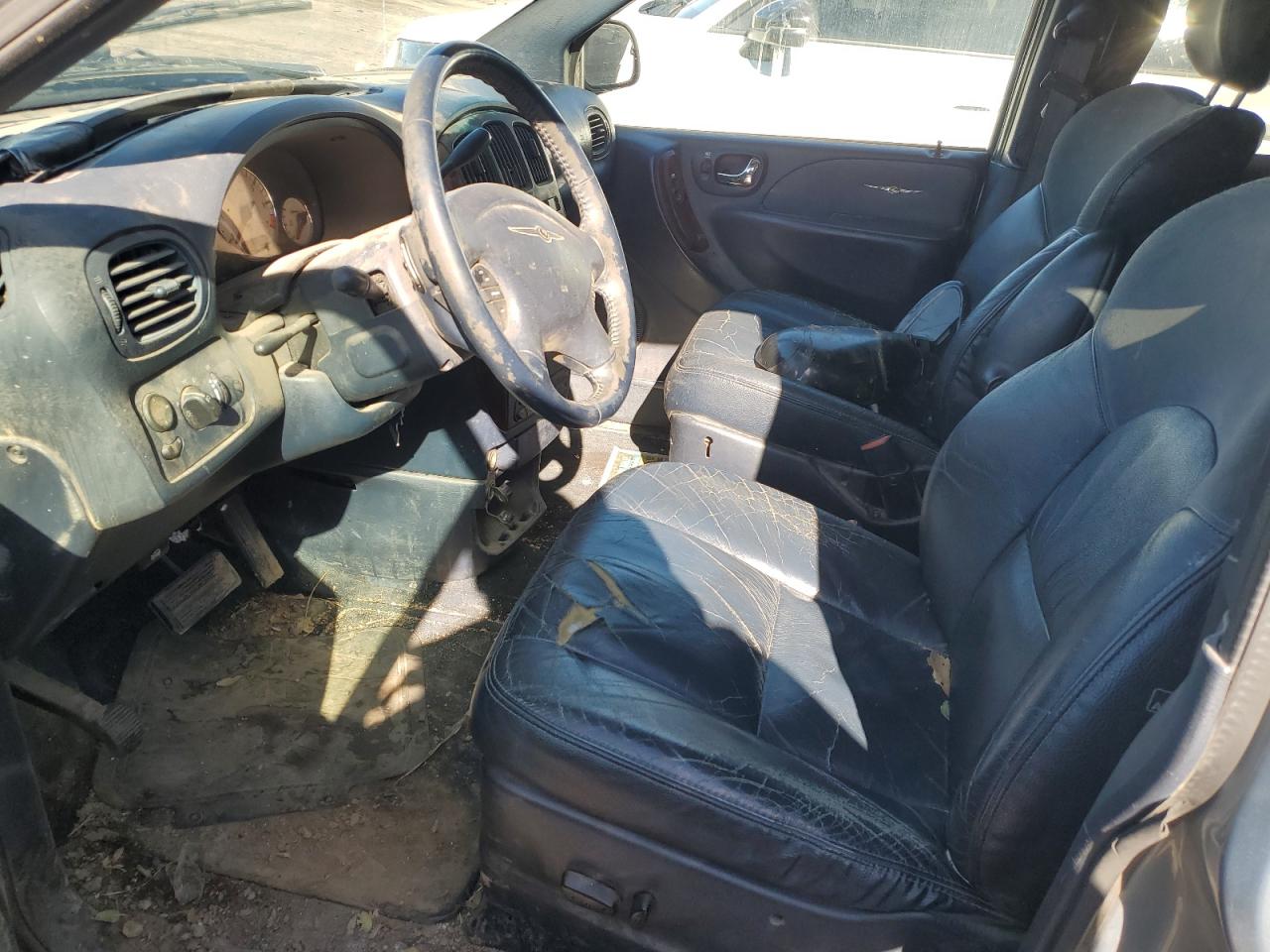 2003 Chrysler Town & Country - Image 7