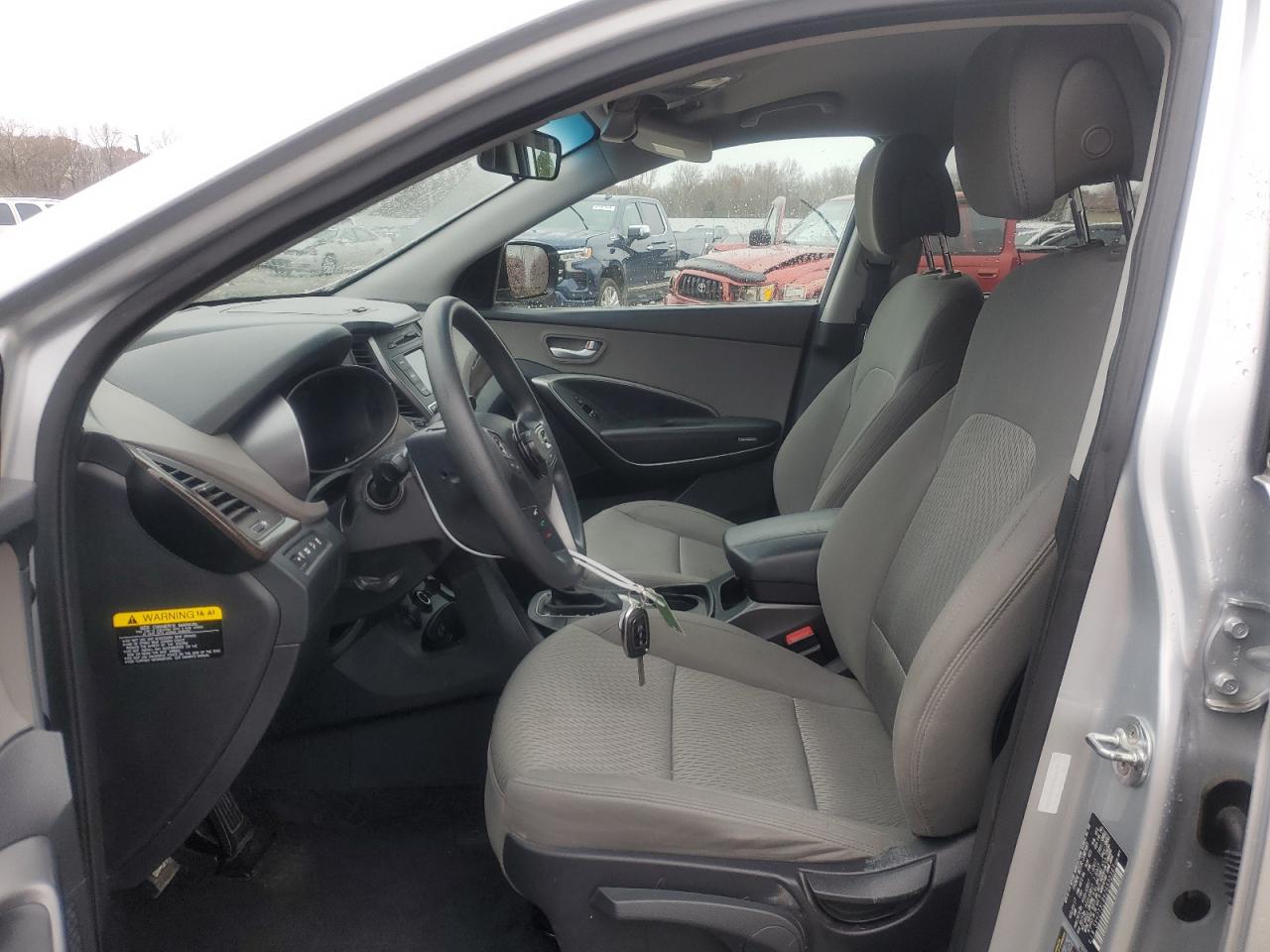2018 Hyundai Santa Fe - Image 7