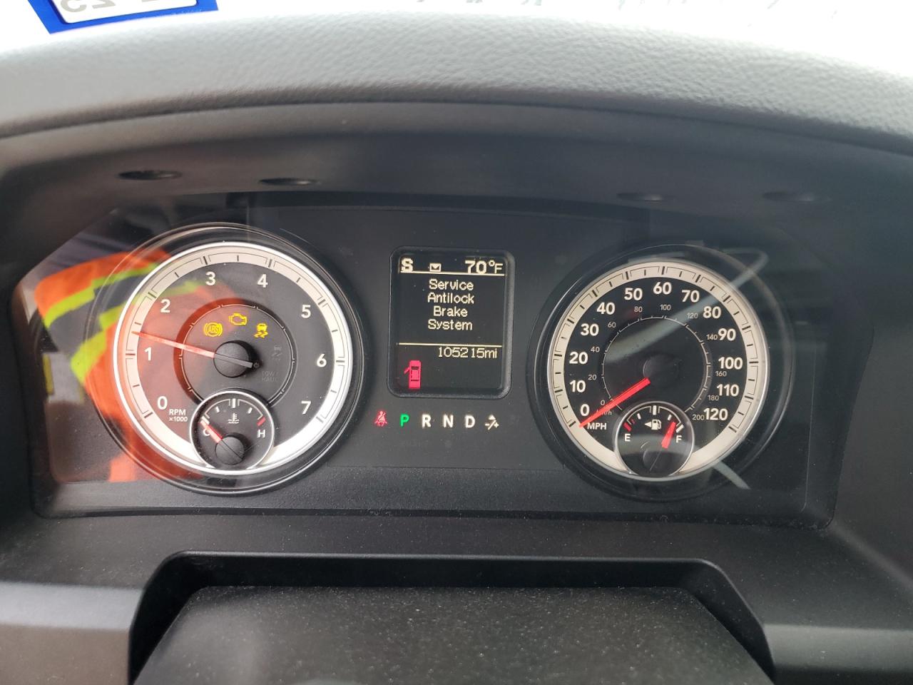 2015 RAM 1500 - Image 9