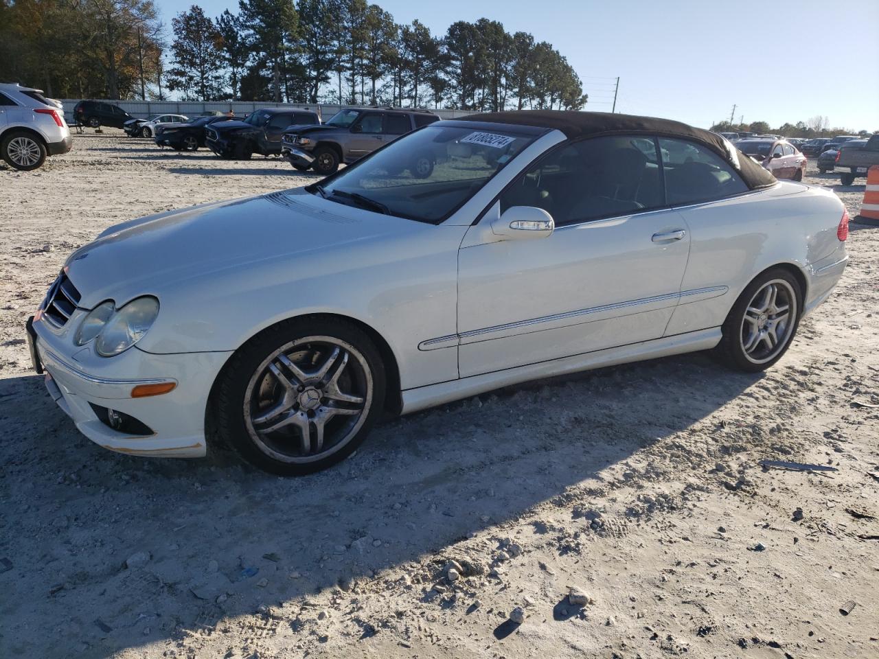 2008 Mercedes-Benz Clk 550 VIN: WDBTK72F38T092697 Lot: 81805274