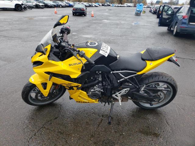 2024 SUZUKI GSX800 F