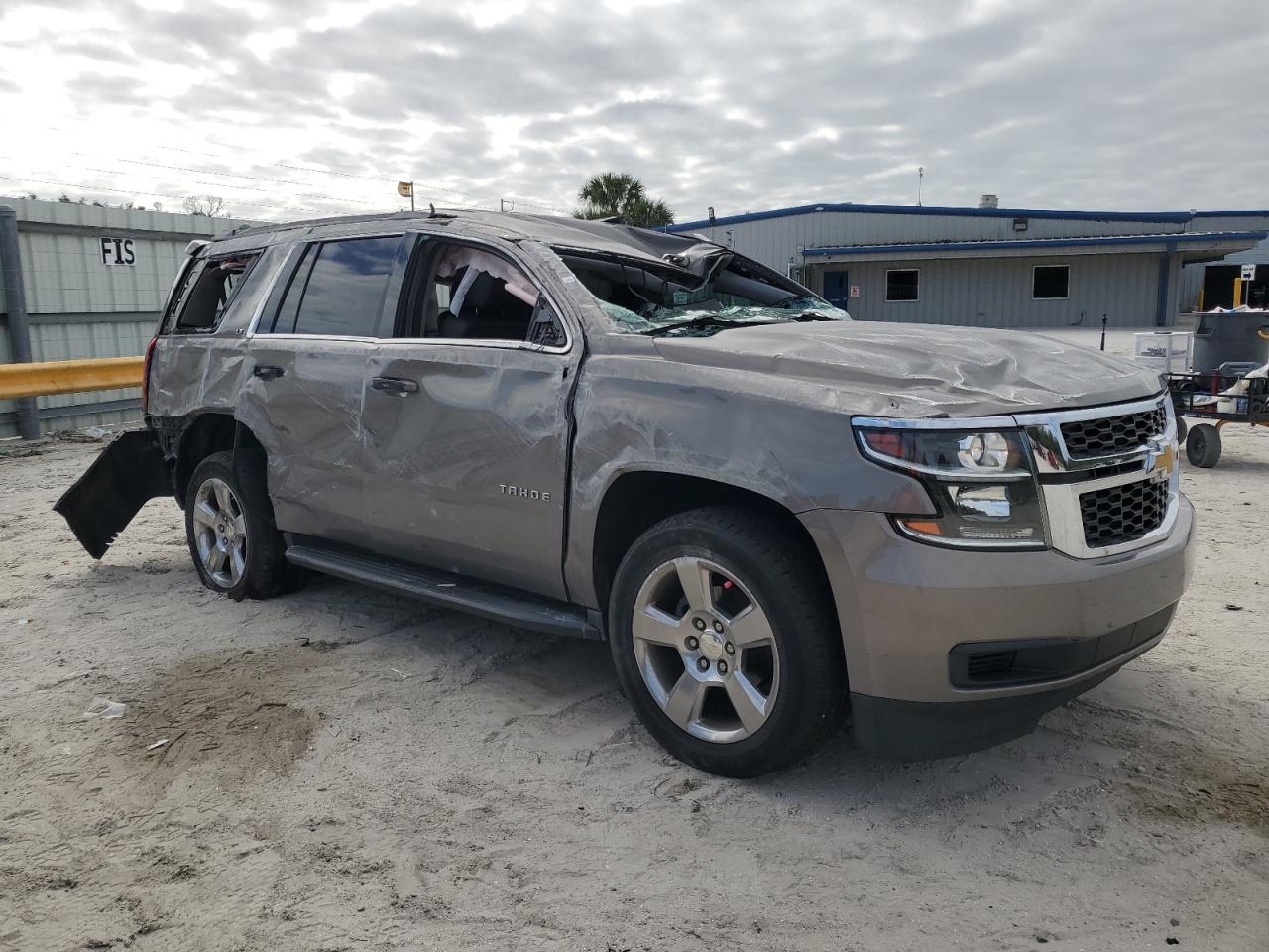 2017 Chevrolet Tahoe - Image 4
