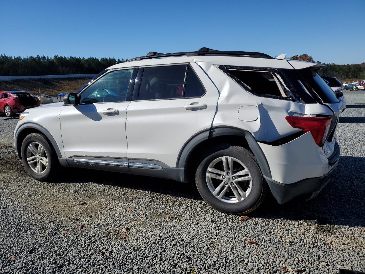 2020 Ford Explorer - Image 2