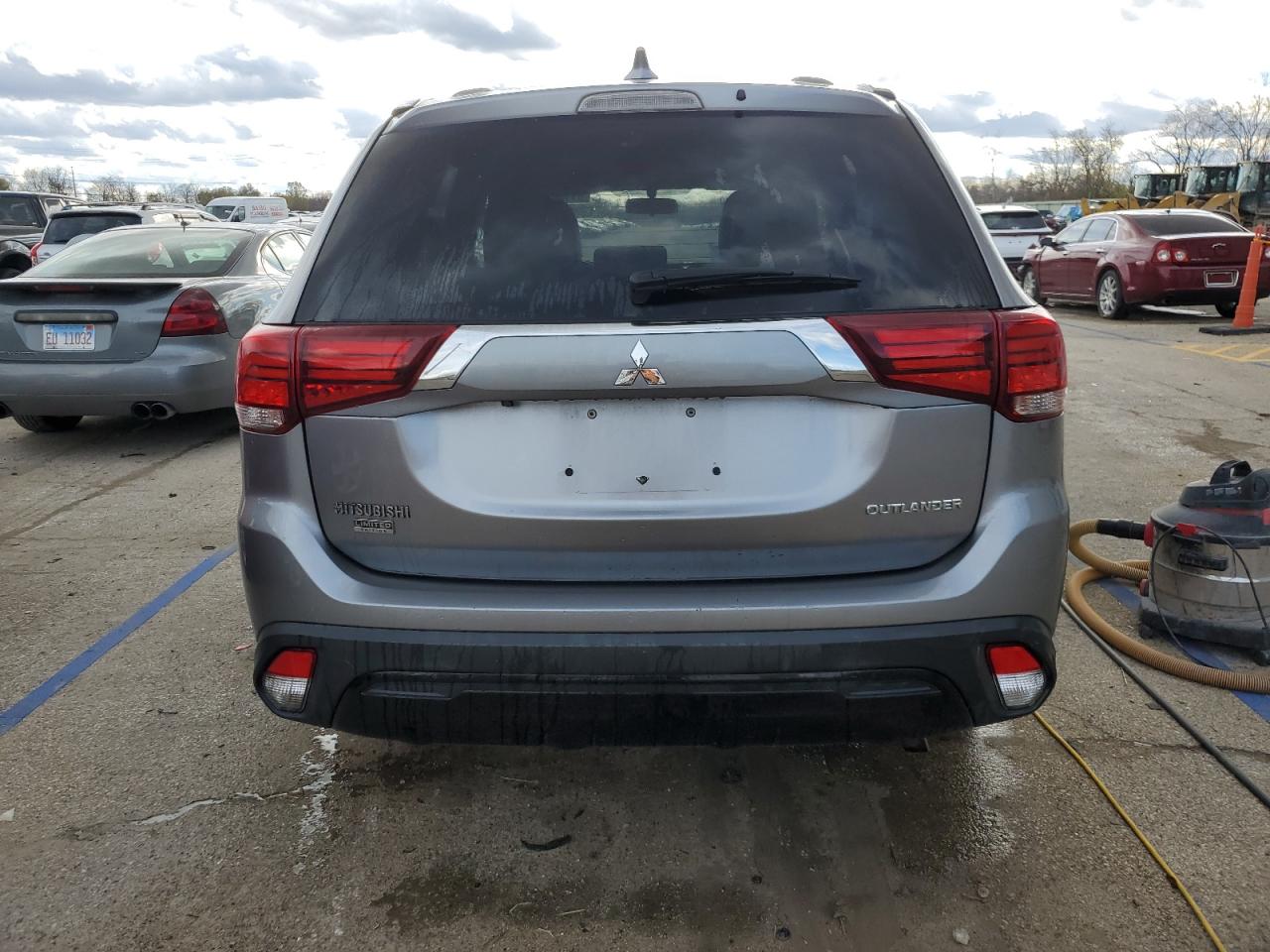 2019 Mitsubishi Outlander Se VIN: JA4AD3A33KZ030380 Lot: 81108304