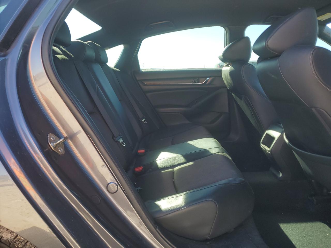 2018 Honda Accord - Image 10