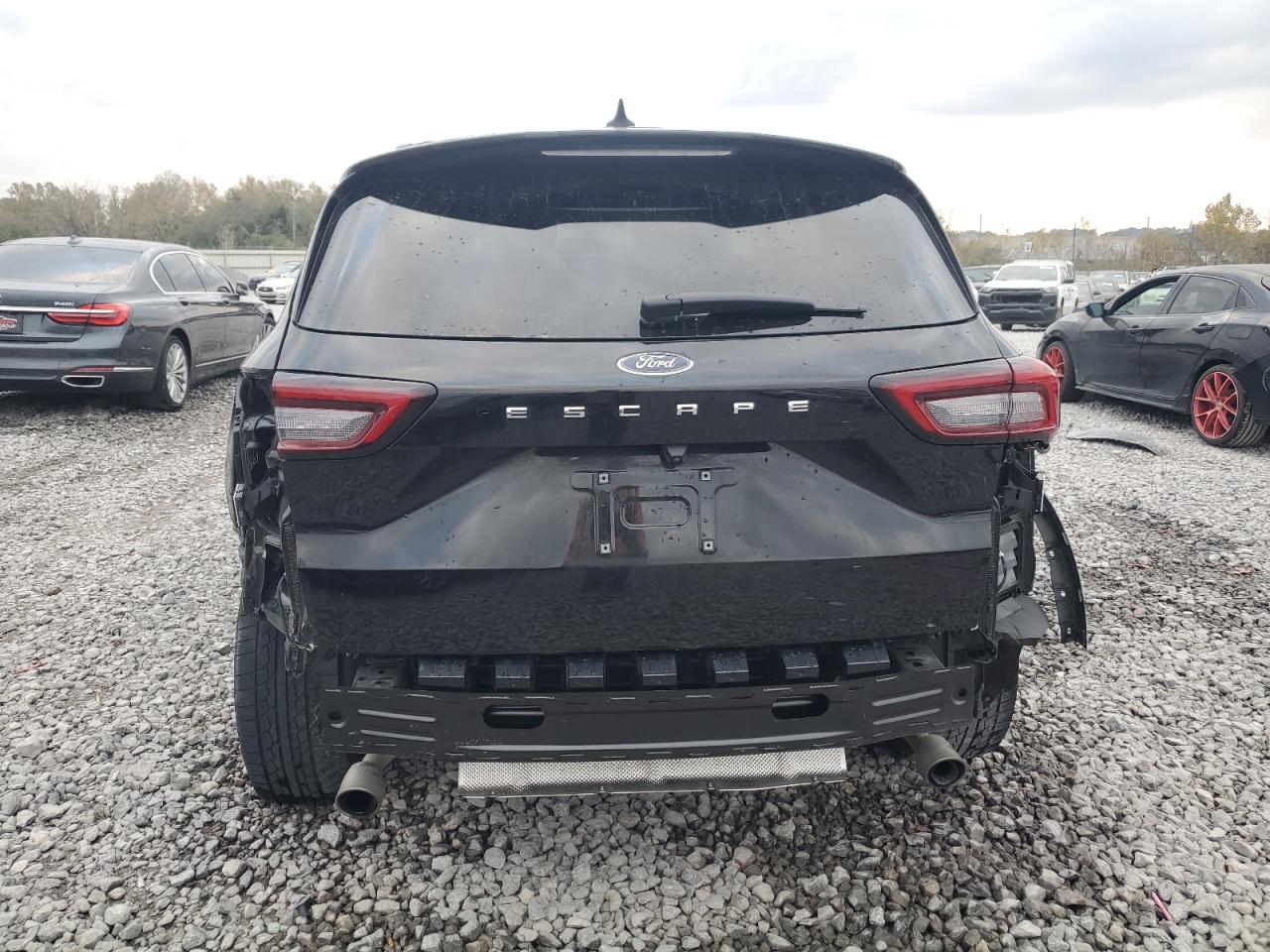 2023 Ford Escape - Image 6