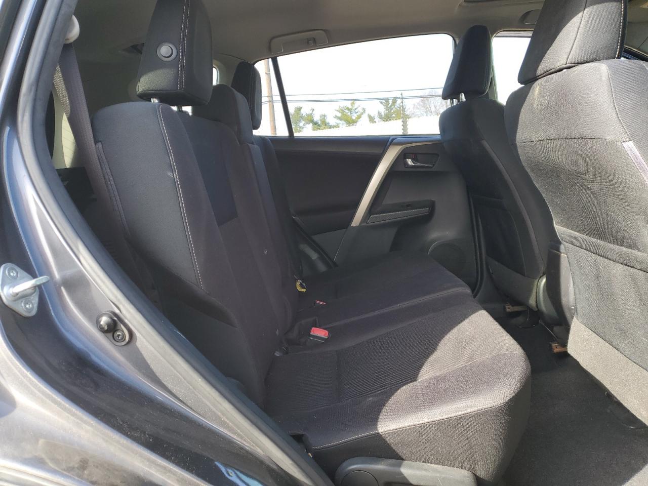 2014 Toyota RAV 4 - Image 11