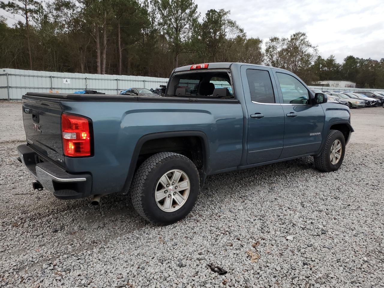2014 GMC Sierra - Image 3