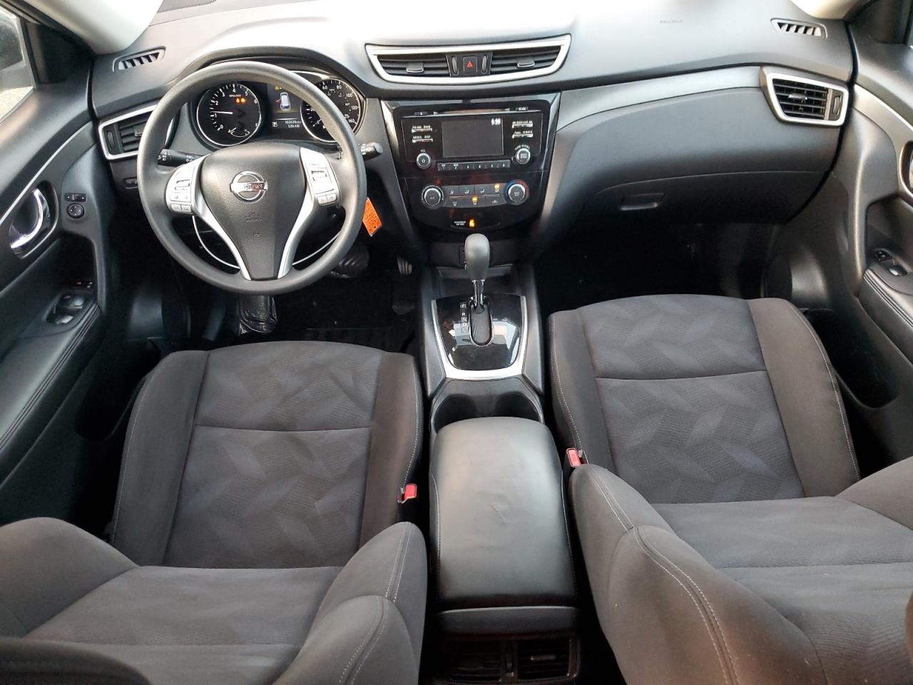 2015 Nissan Rogue - Image 8
