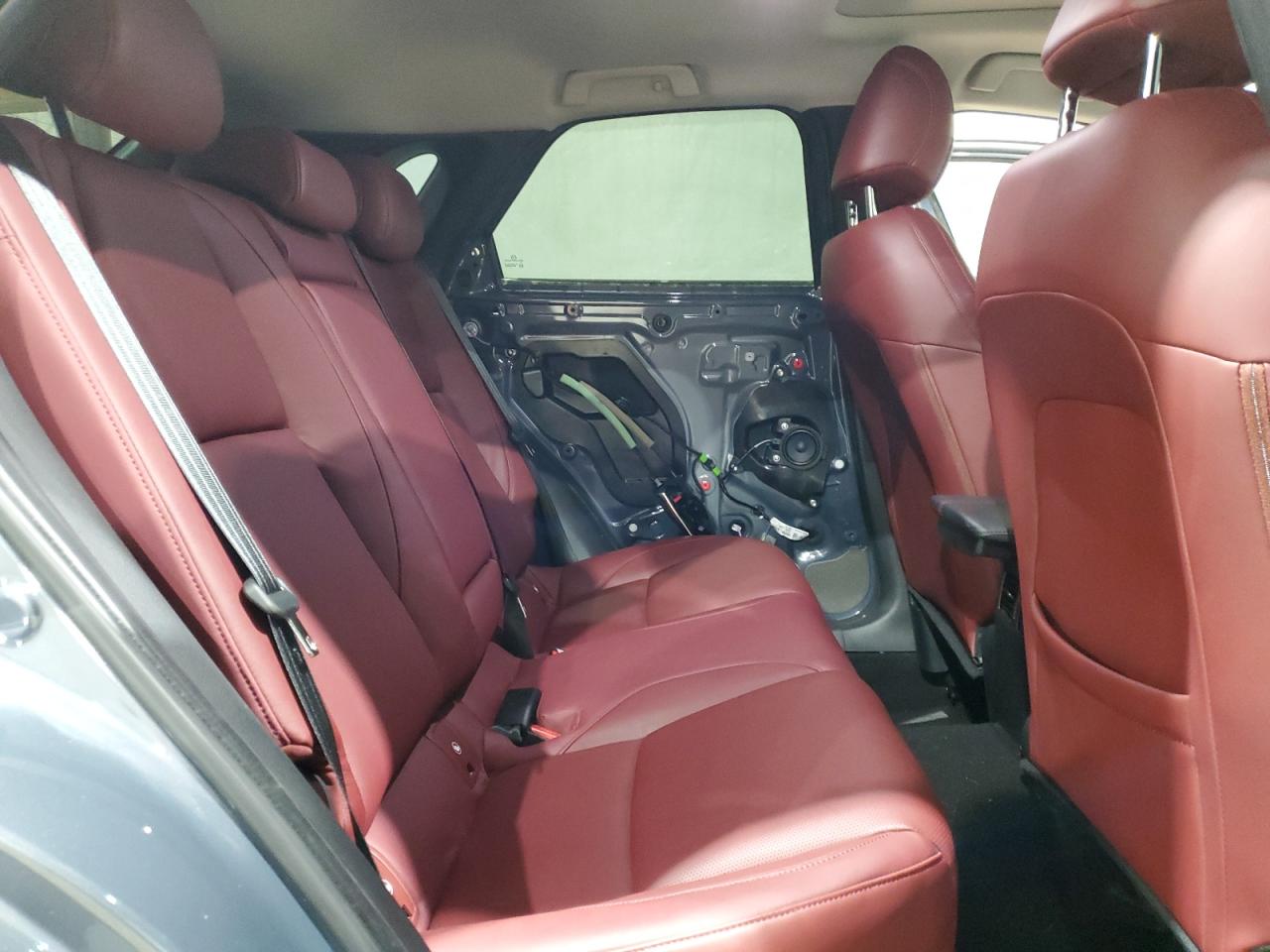 2022 Mazda CX-30 - Image 11