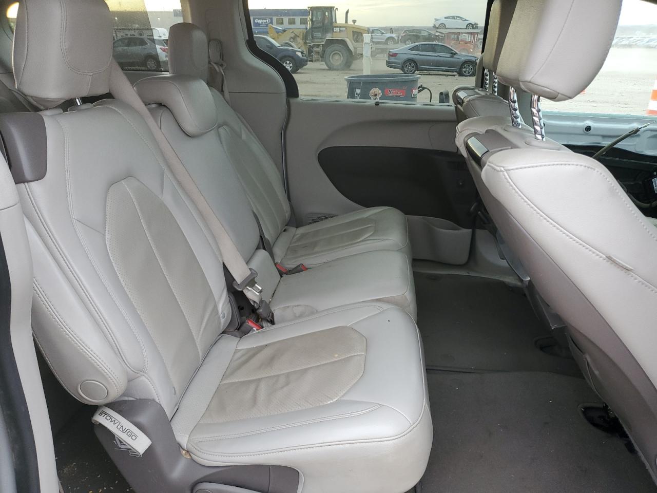 2021 Chrysler Pacifica - Image 11