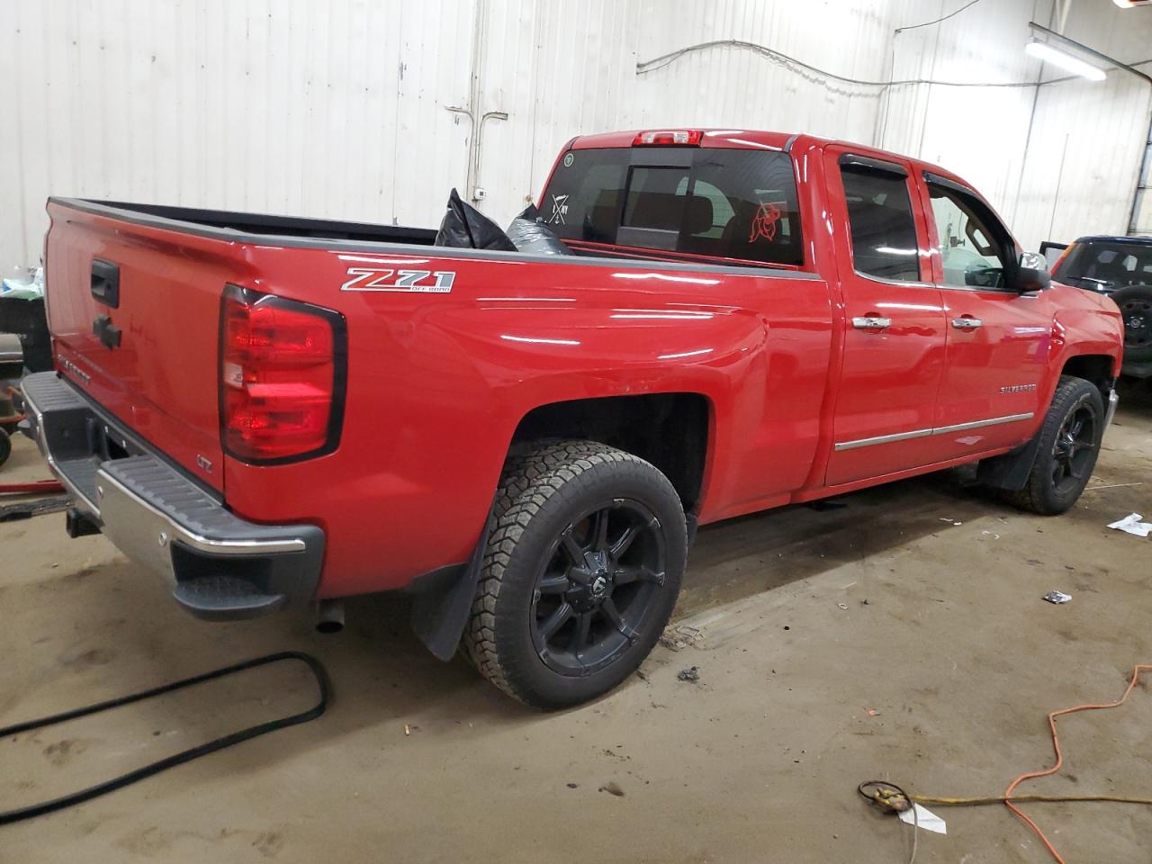 2015 Chevrolet Silverado - Image 3