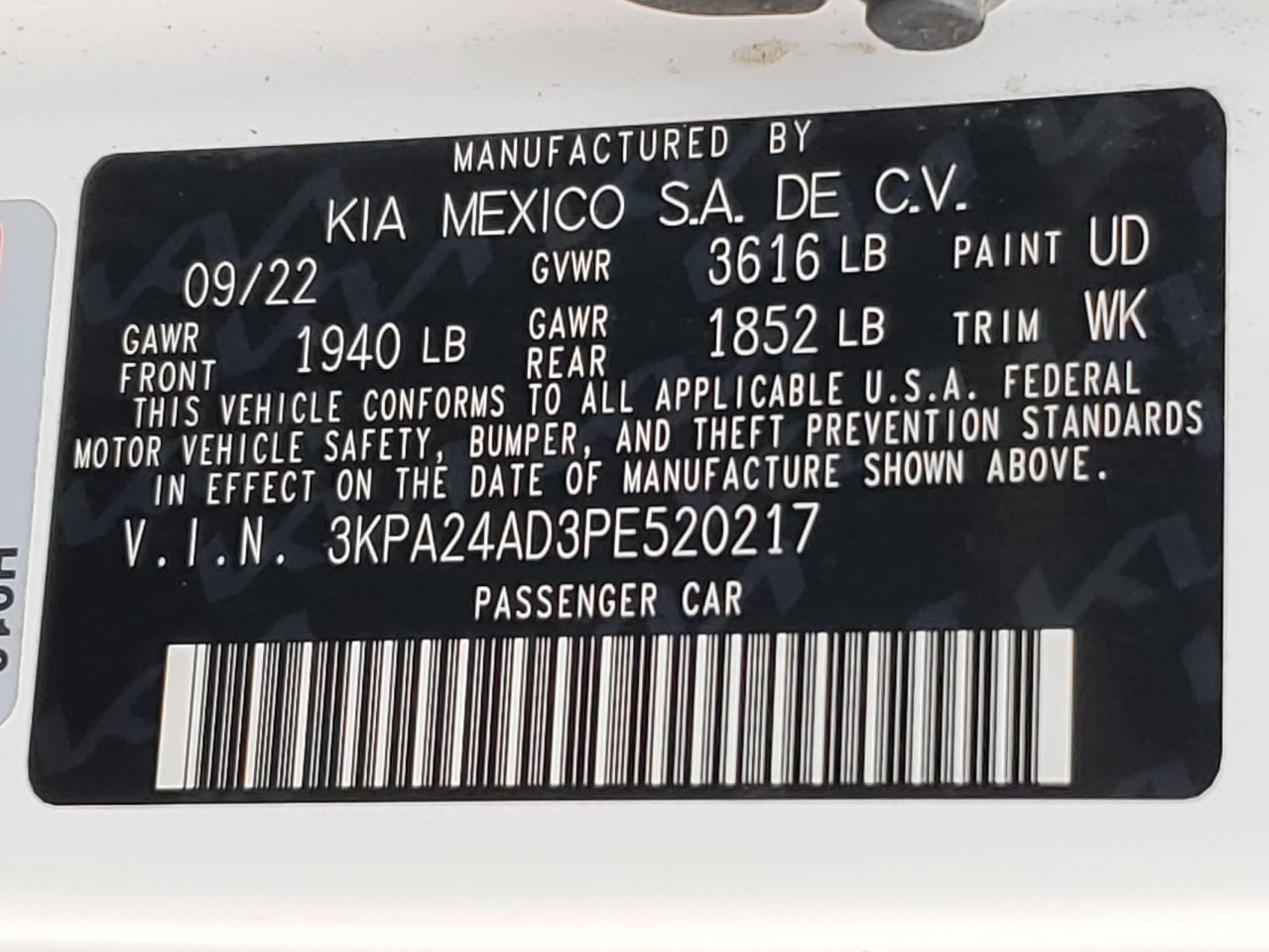 2023 Kia Rio - Image 15