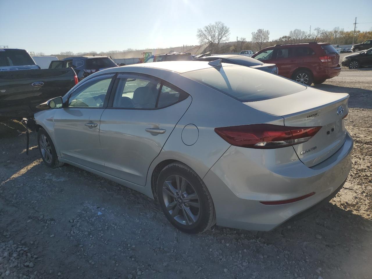 2017 Hyundai Elantra - Image 2