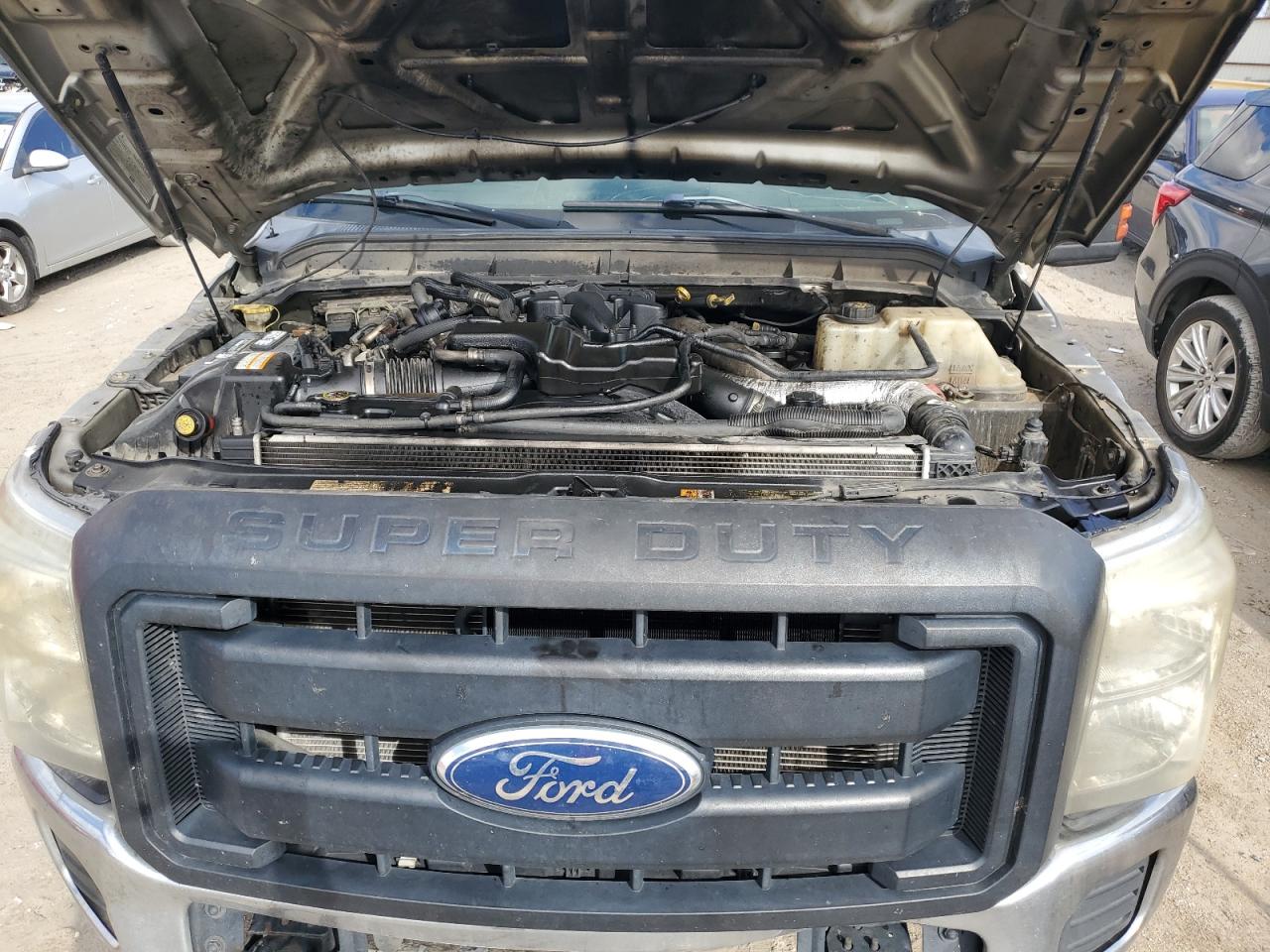 2011 Ford F350 - Image 11