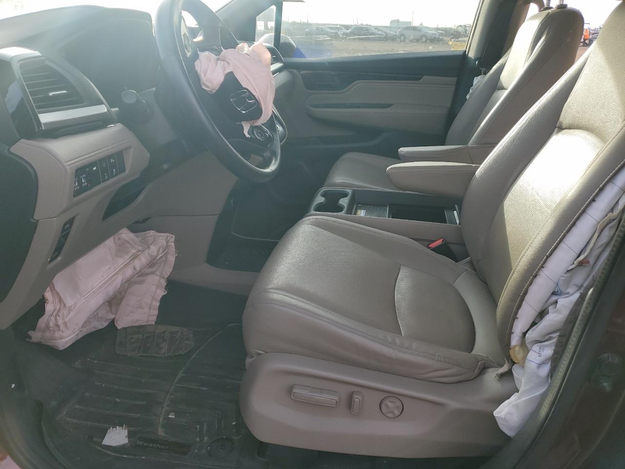 2018 Honda Odyssey - Image 7