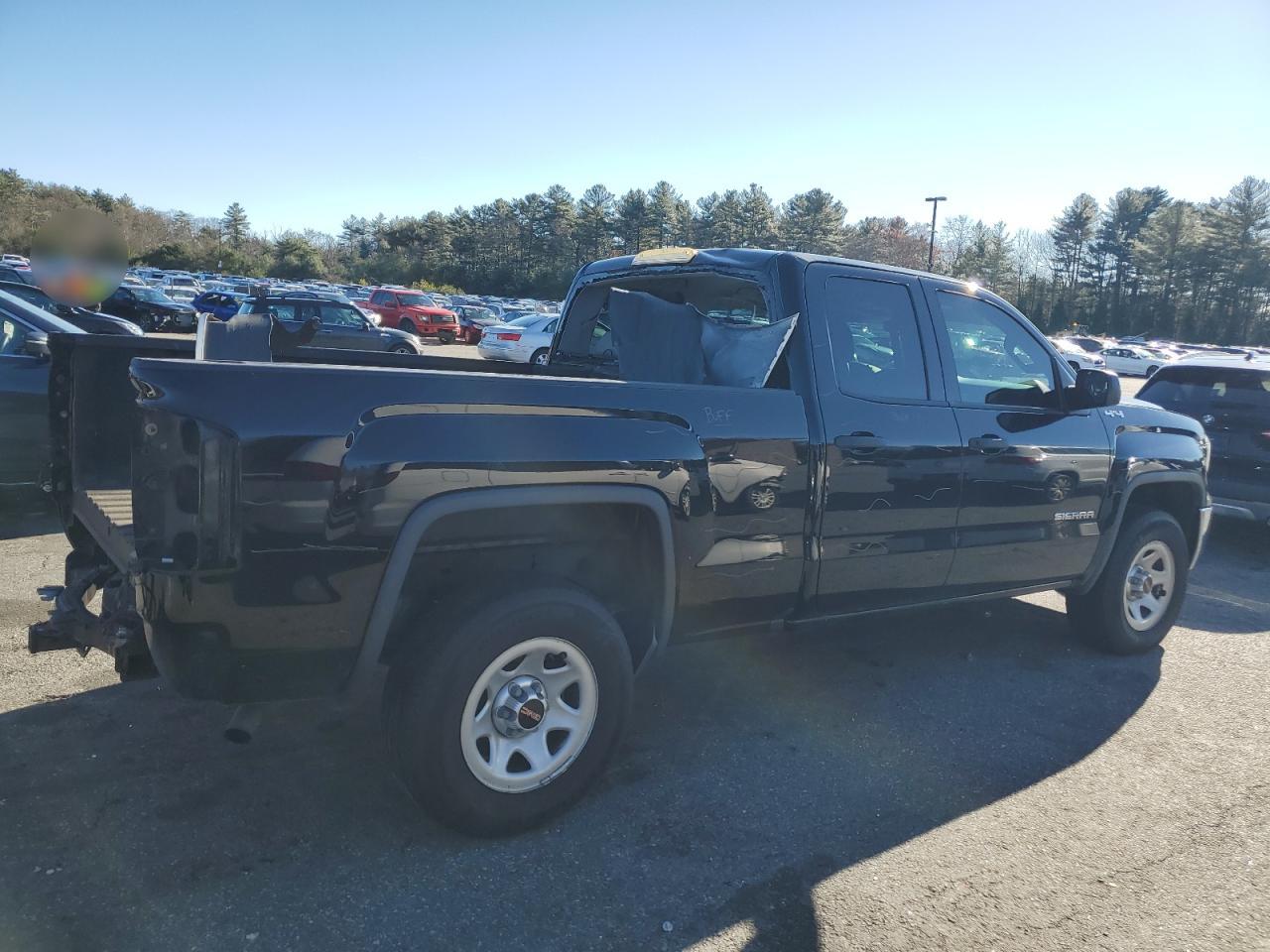 2016 GMC Sierra - Image 3