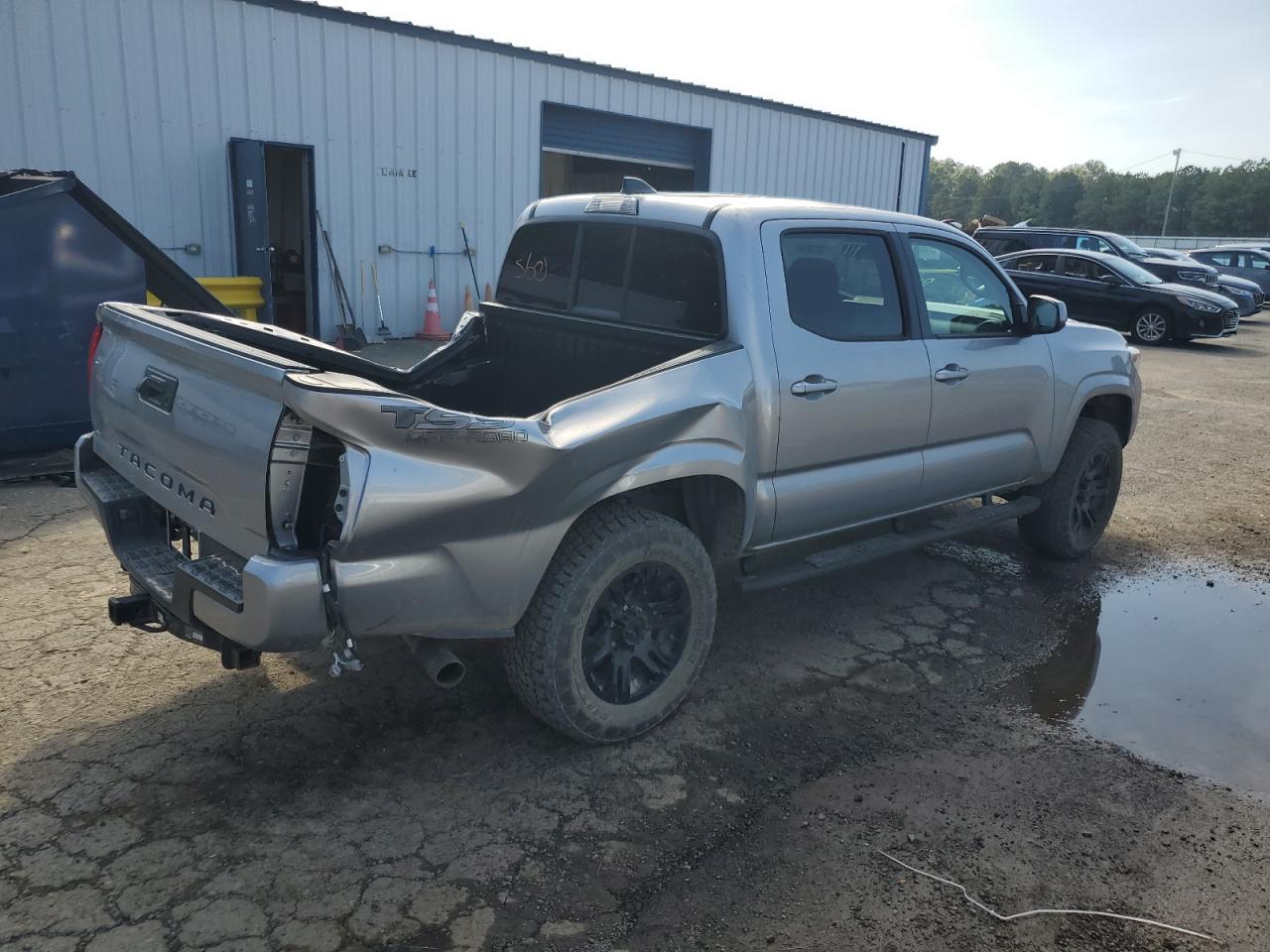 2021 Toyota Tacoma - Image 3