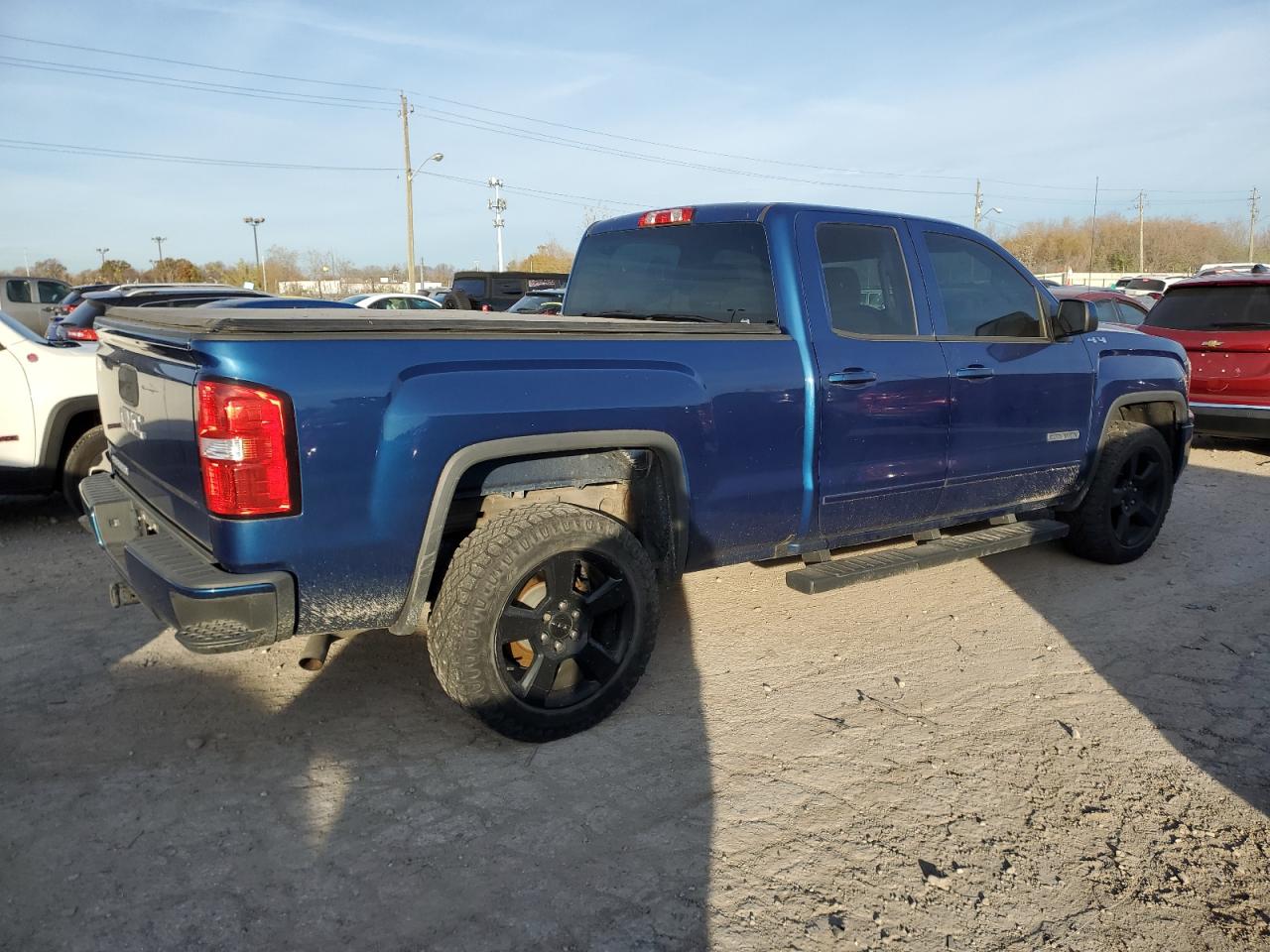 2018 GMC Sierra - Image 3