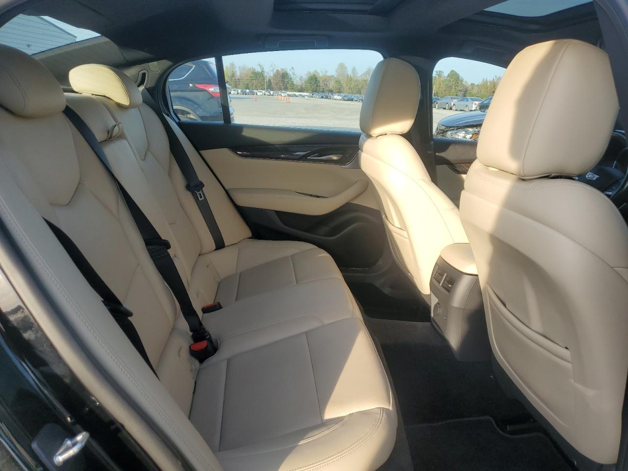 2020 Cadillac CT5 - Image 10