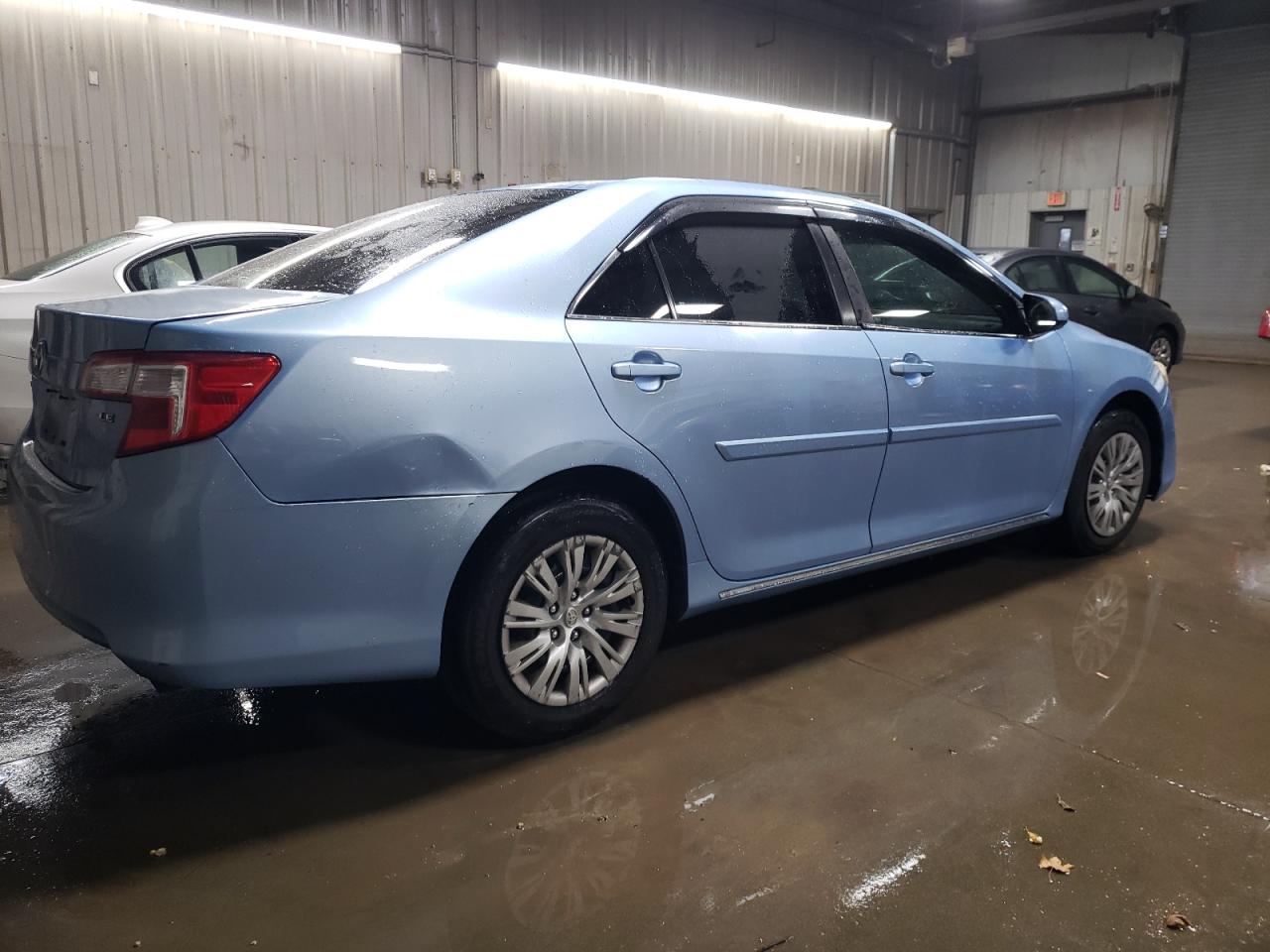 VIN 4T4BF1FK0DR289385 2013 TOYOTA CAMRY no.3