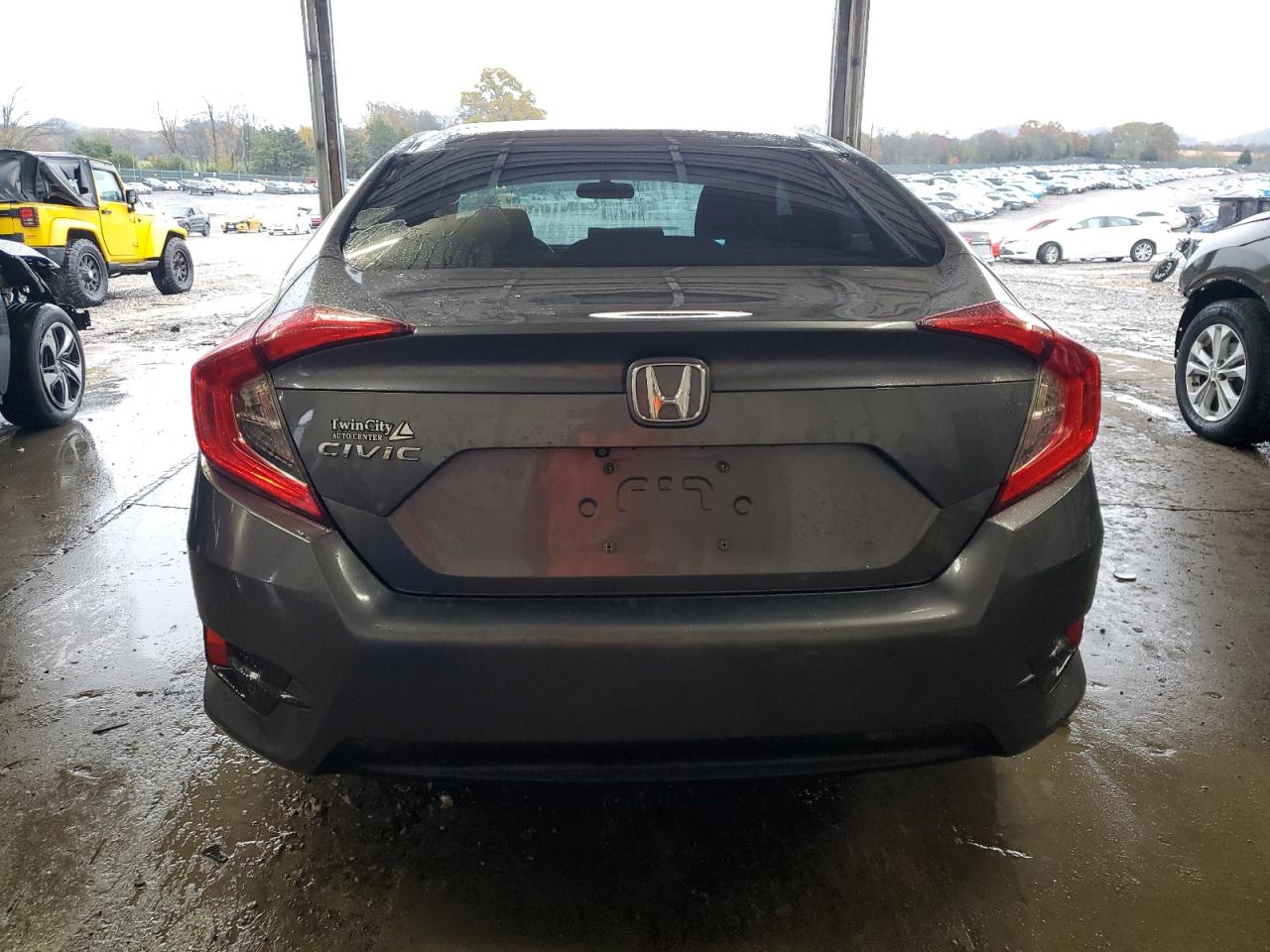 2018 Honda Civic - Image 6