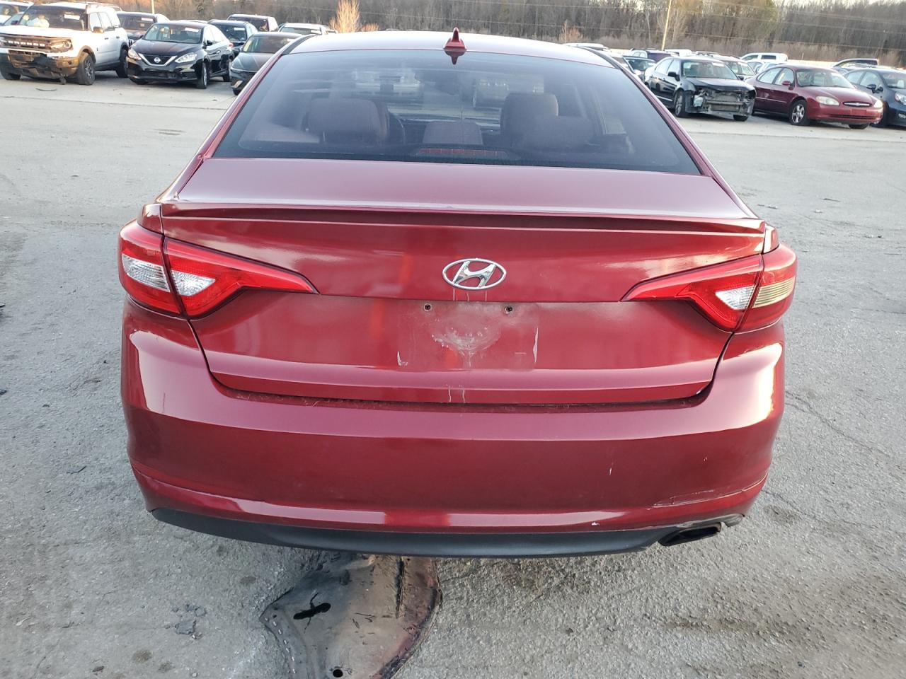 2015 Hyundai Sonata - Image 6