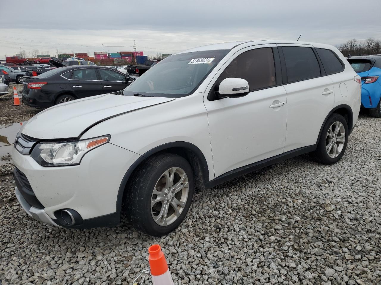 VIN JA4AZ3A35FZ008405 2015 MITSUBISHI OUTLANDER no.1