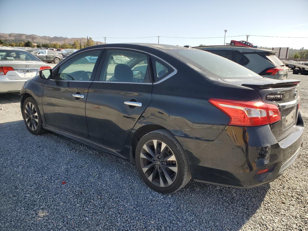 2016 Nissan Sentra - Image 2