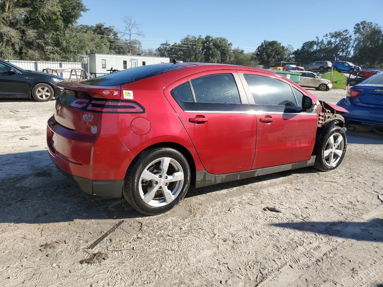 2013 Chevrolet Volt - Image 3