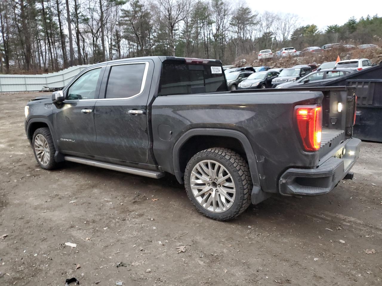 2019 GMC Sierra - Image 2