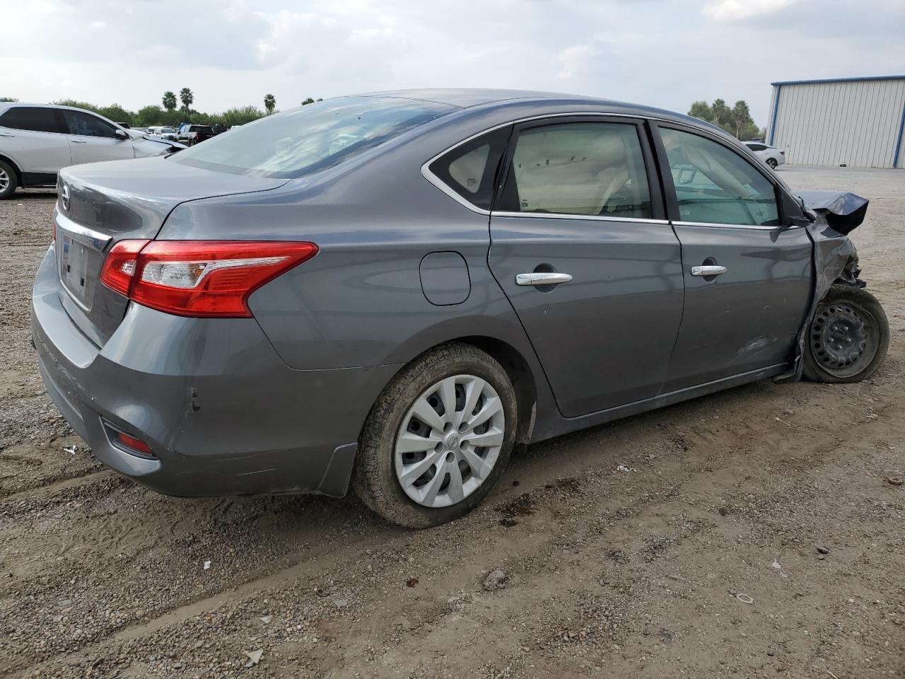 2019 Nissan Sentra - Image 3