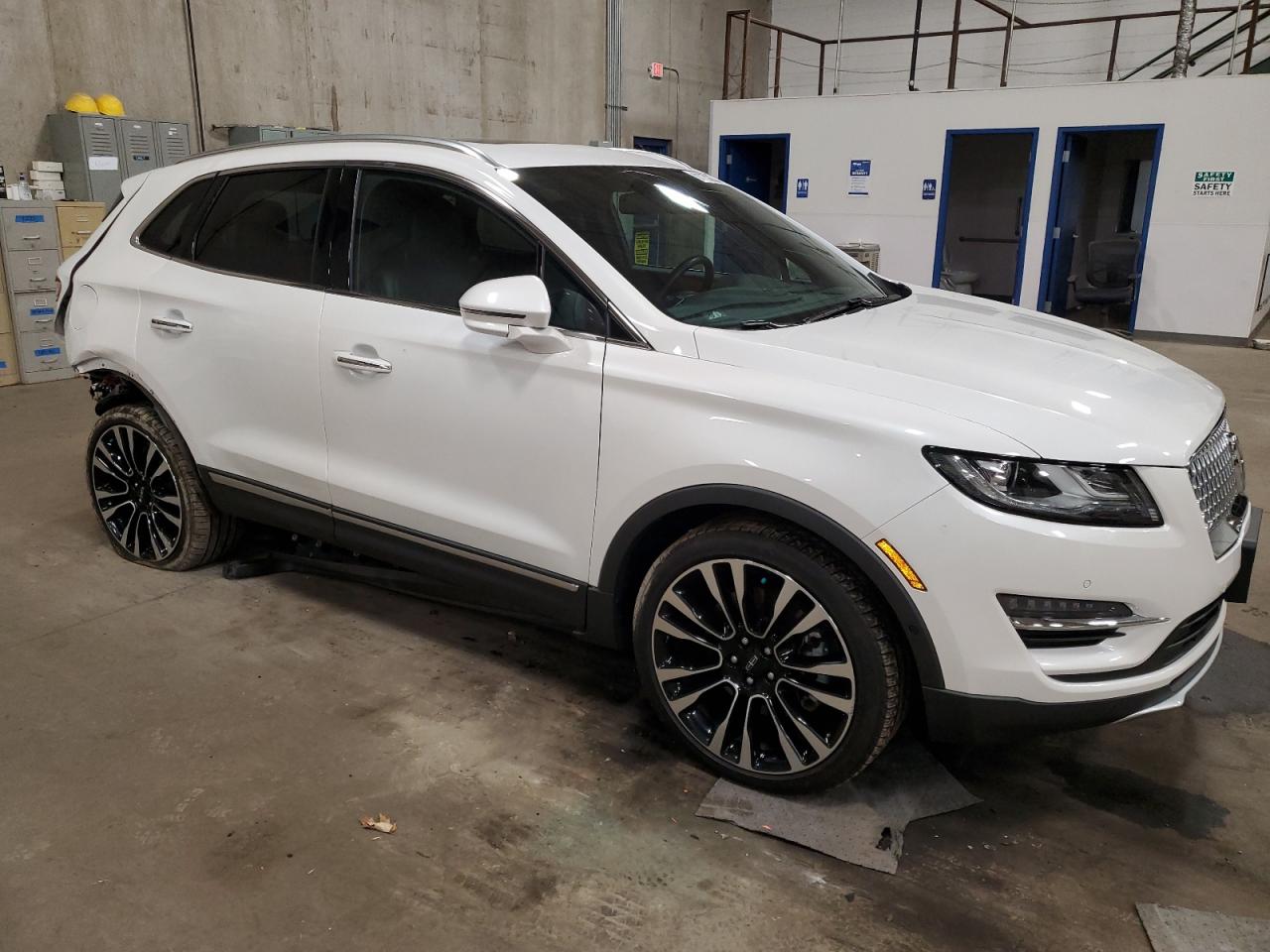 2019 Lincoln MKC - Image 4