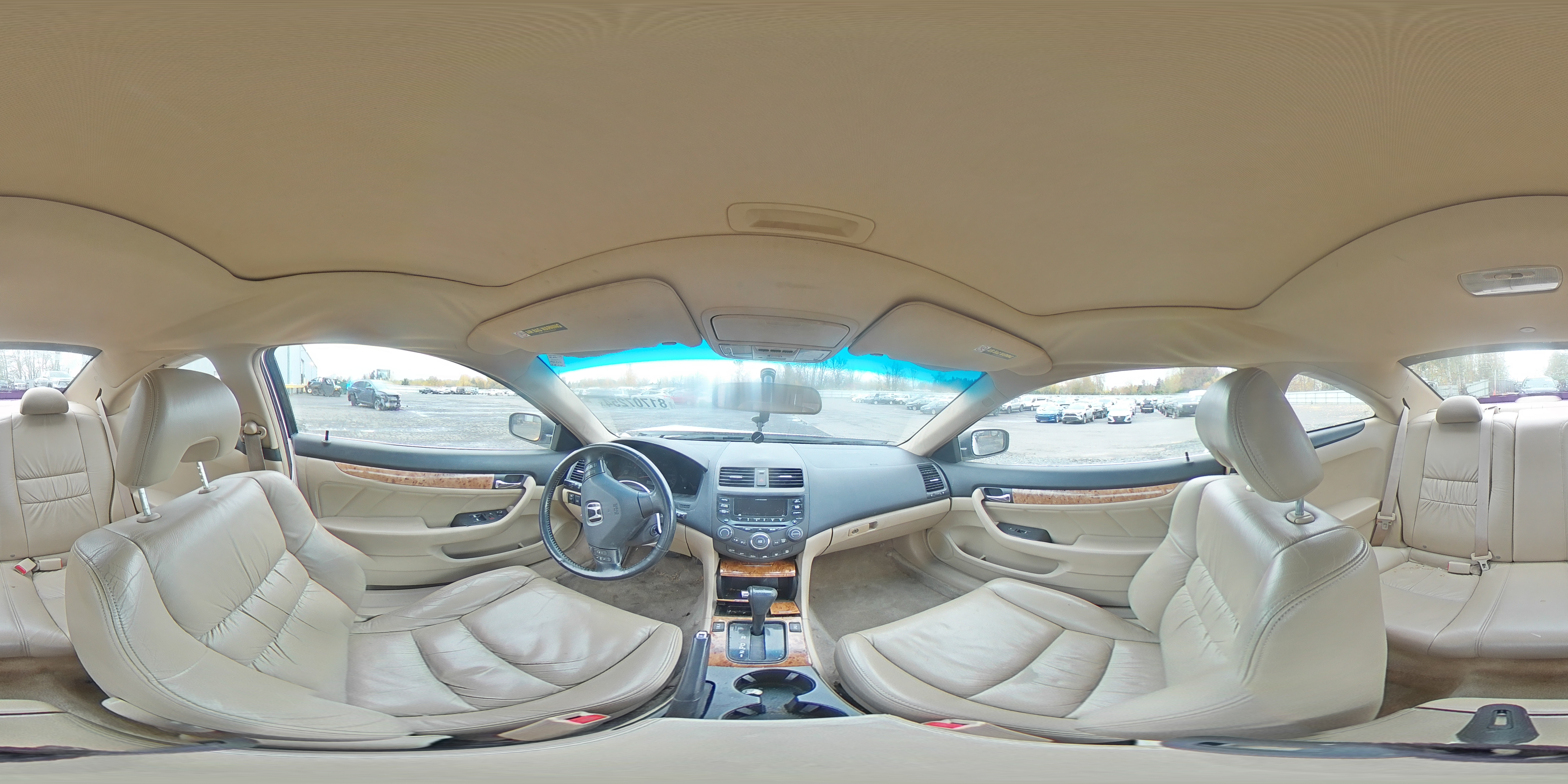 2005 Honda Accord - Image 12