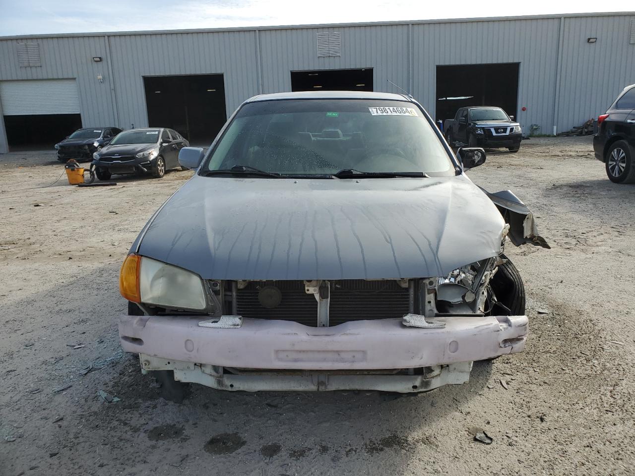 2000 Mazda Protege - Image 5