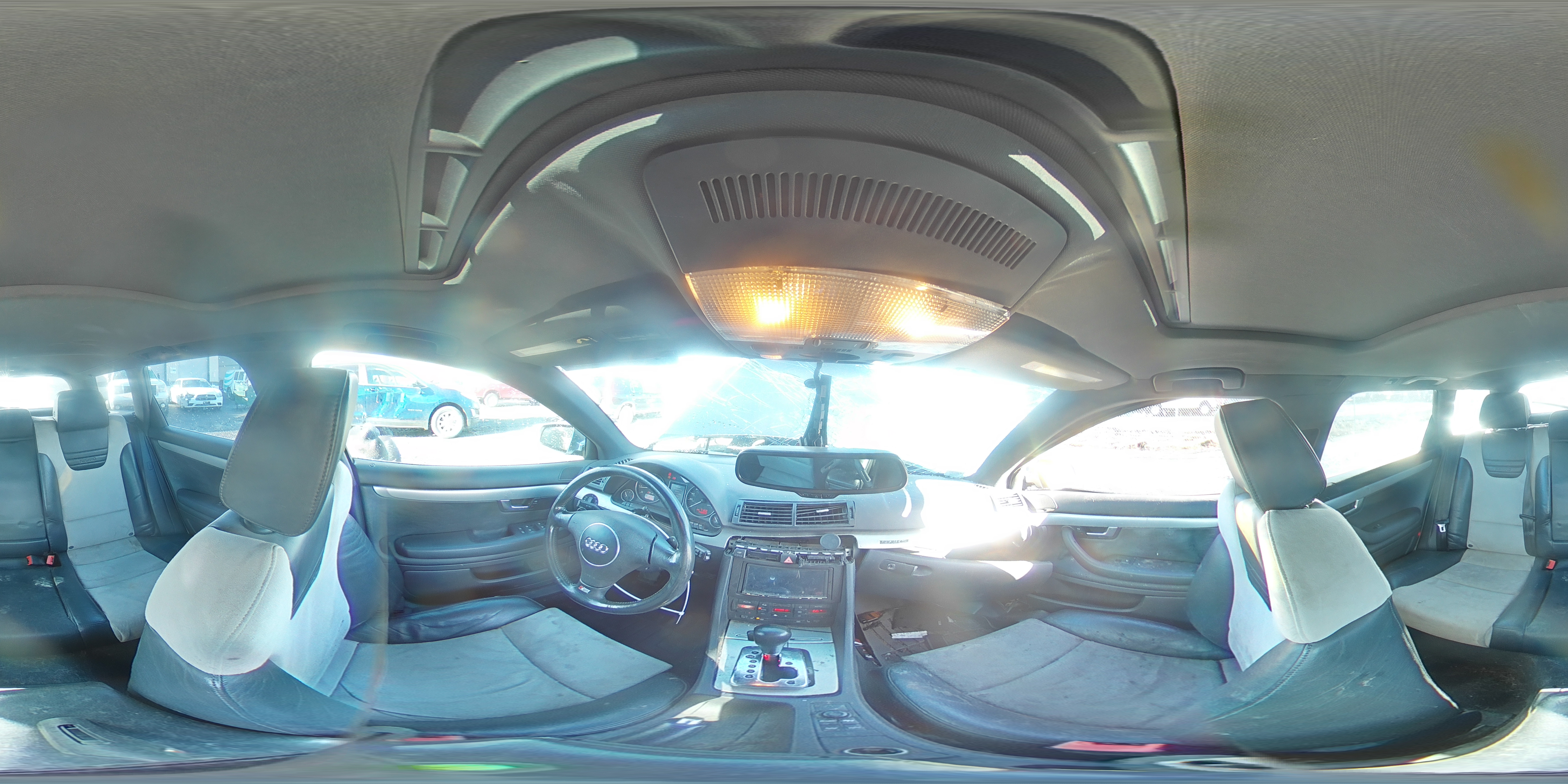 2005 Audi RS4 - Image 13