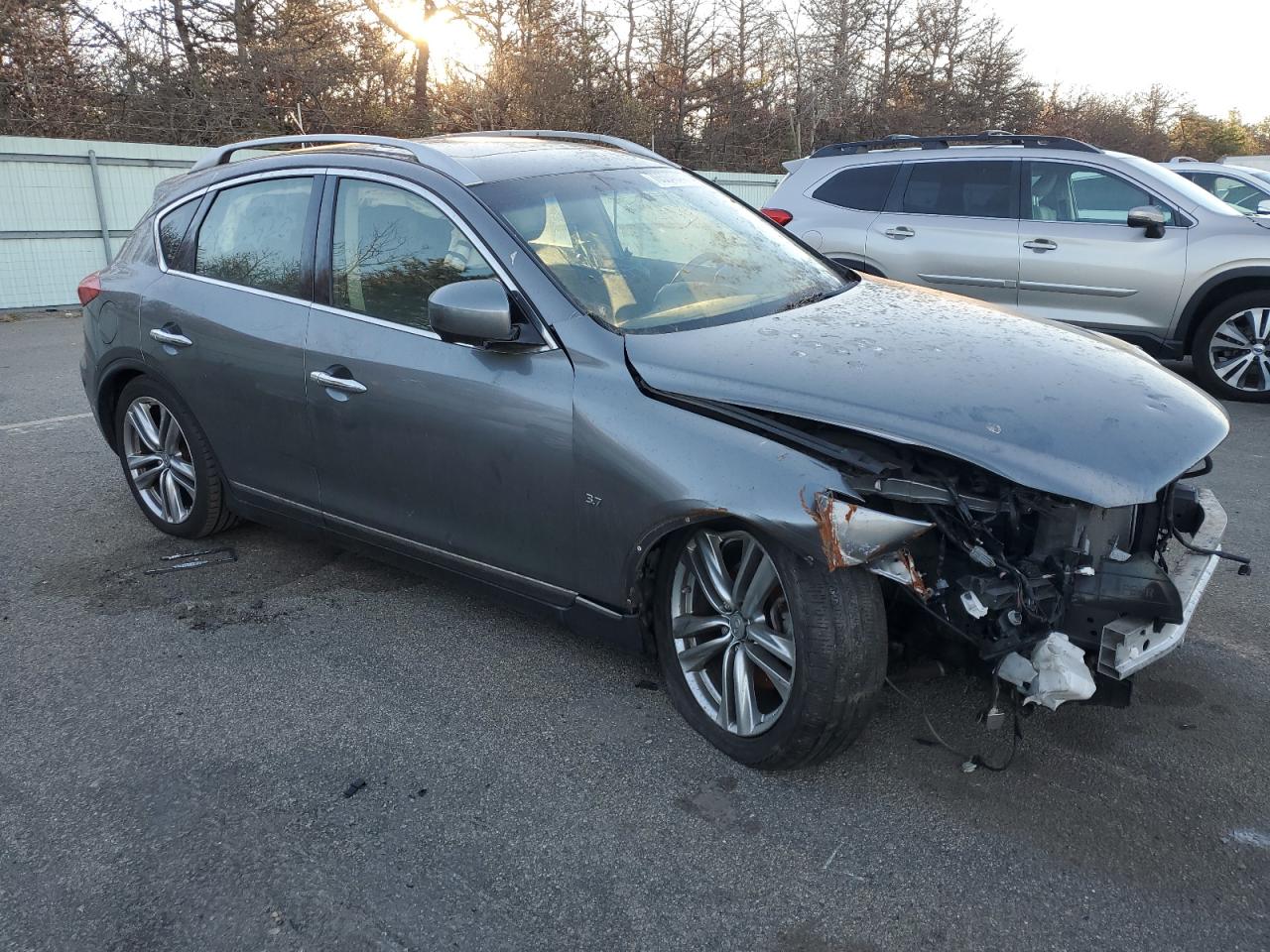 2015 Infiniti QX50 - Image 4