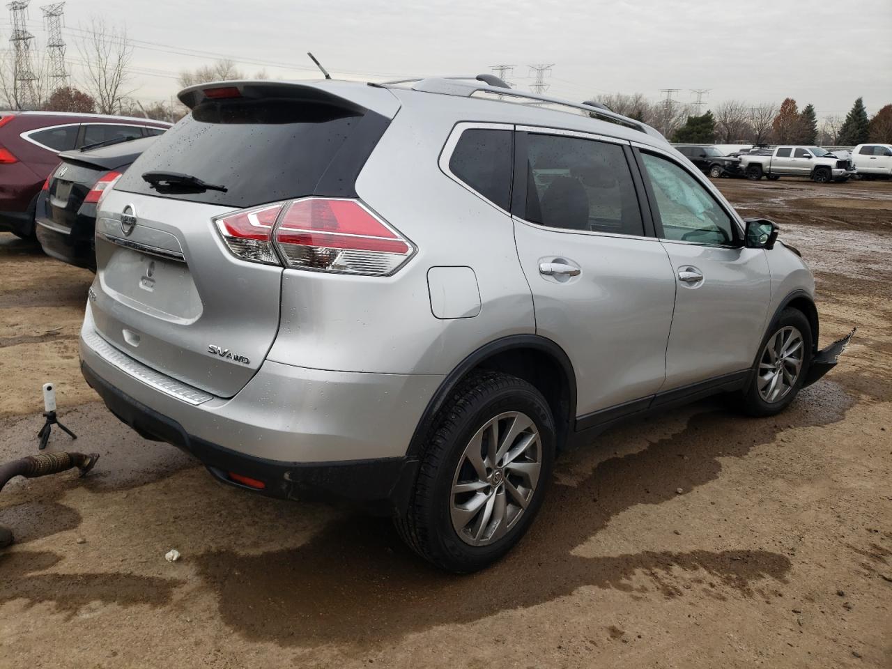 2015 Nissan Rogue - Image 3