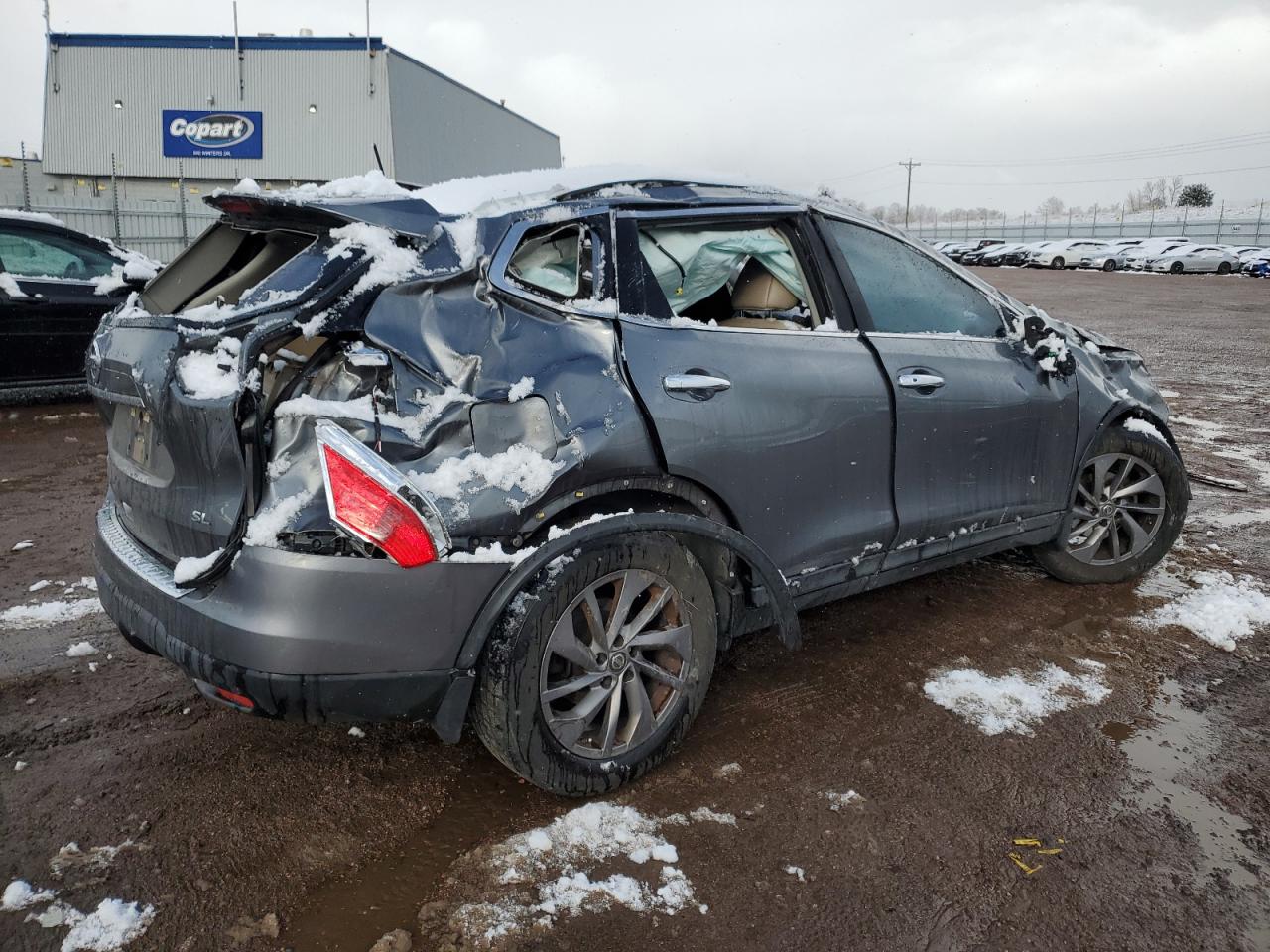 2016 Nissan Rogue - Image 3