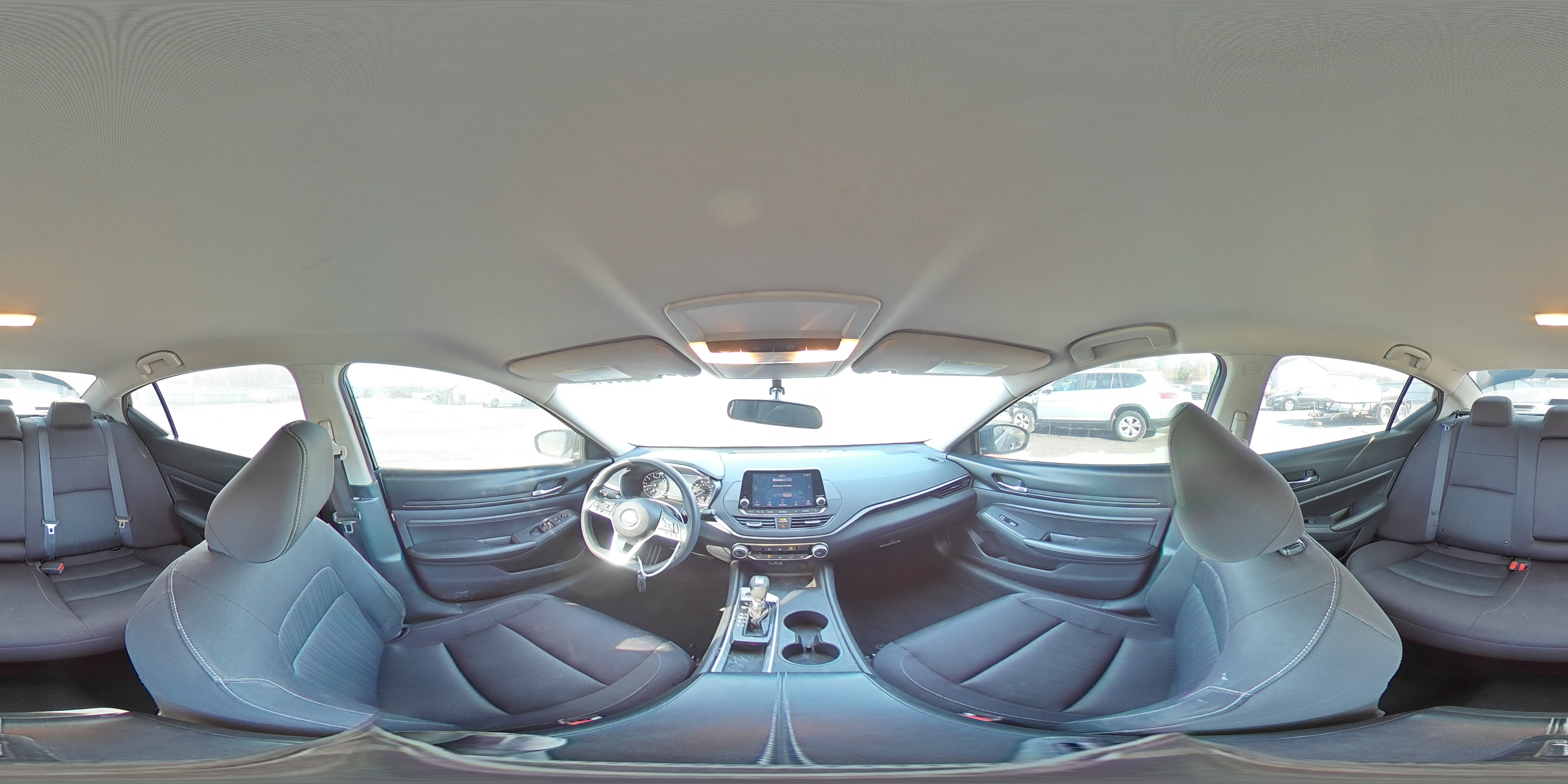 2020 Nissan Altima - Image 15