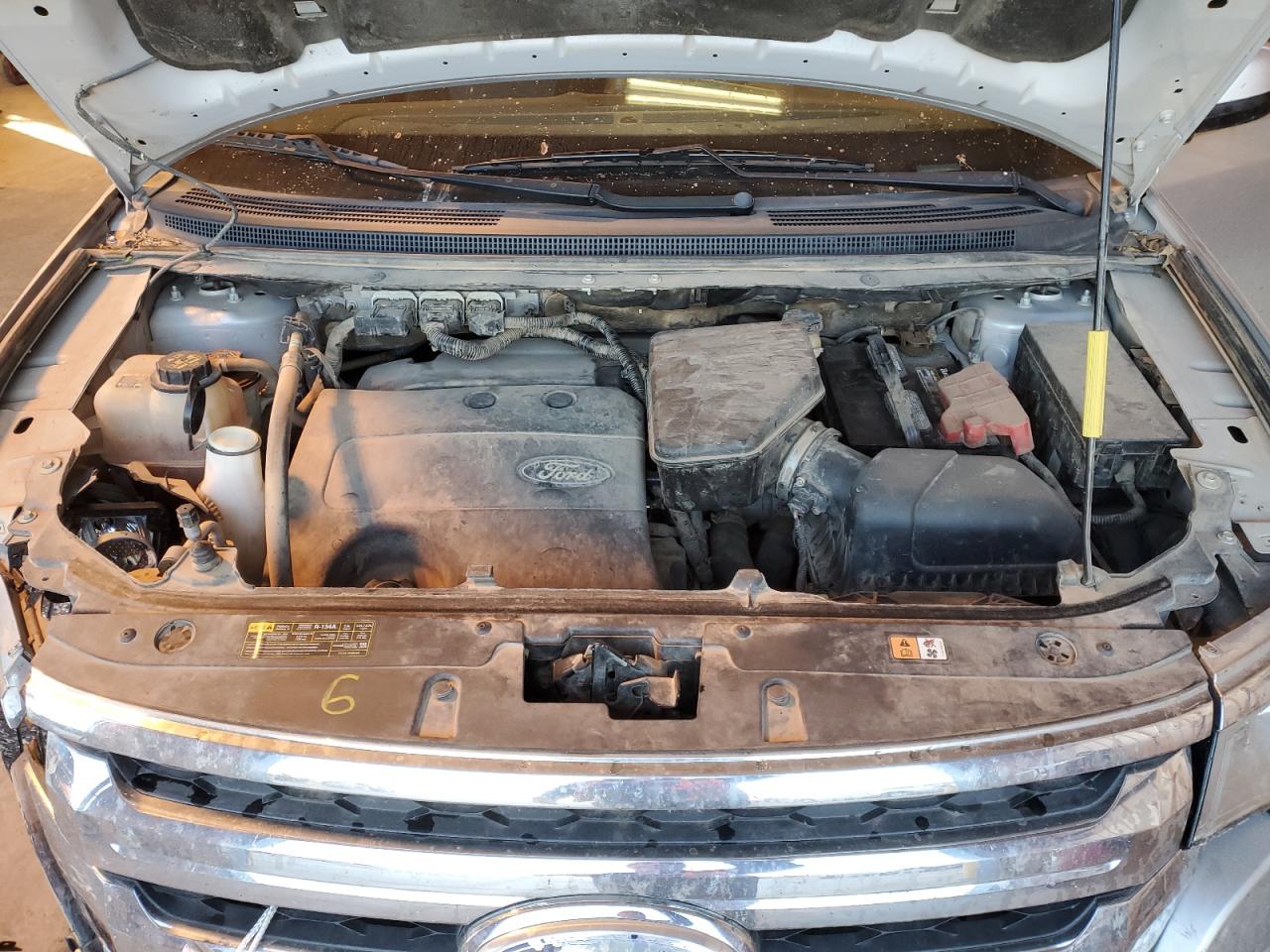 2014 Ford Edge - Image 13