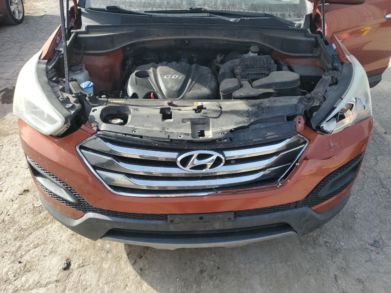 2014 Hyundai Santa Fe - Image 14