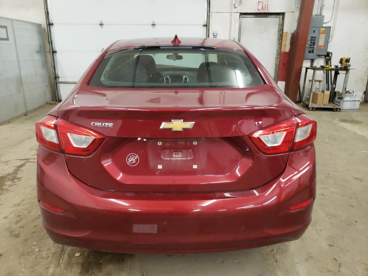 2018 Chevrolet Cruze Lt VIN: 1G1BE5SM8J7176867 Lot: 82002394