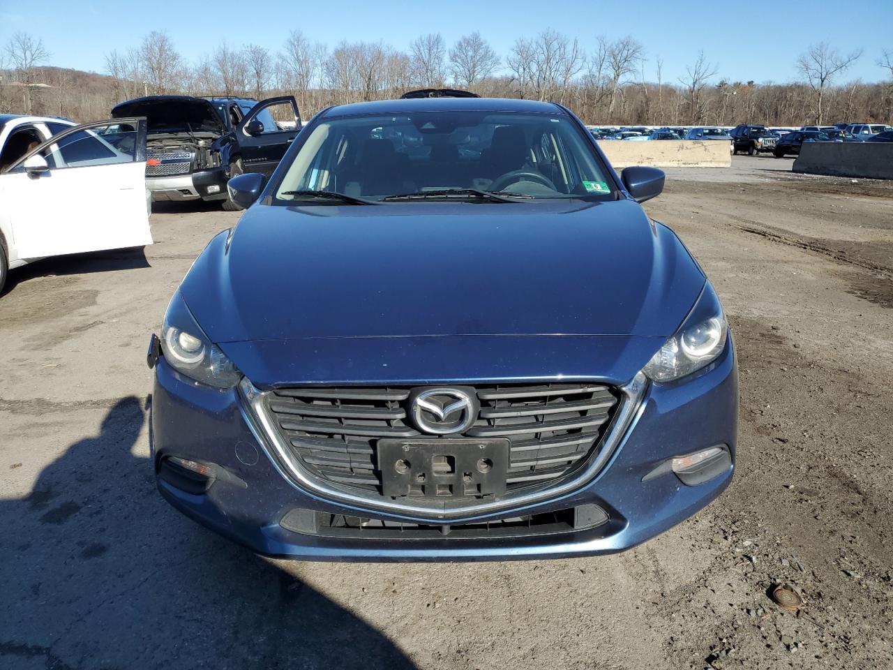 2018 Mazda 3 - Image 5