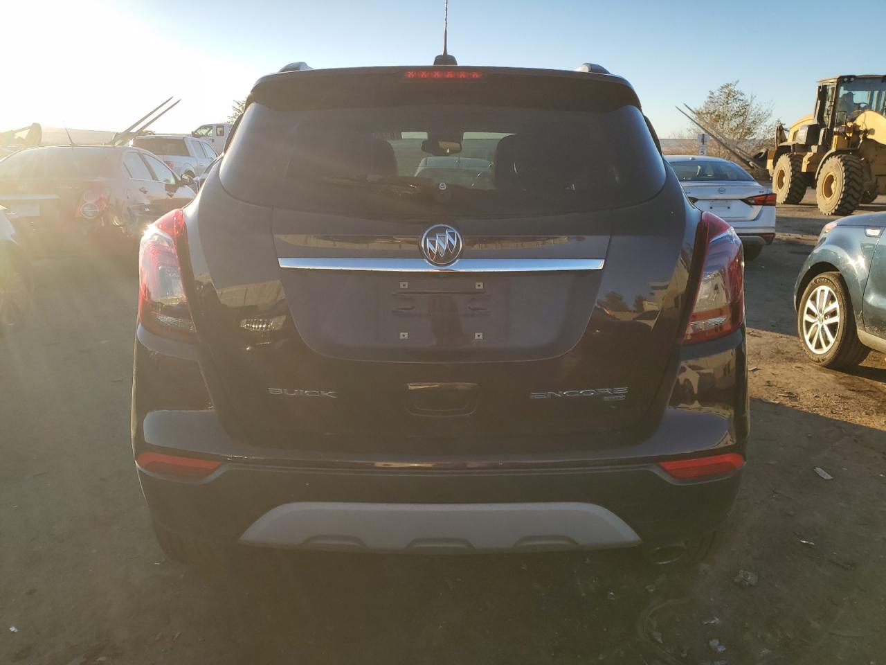 2018 Buick Encore Essence VIN: KL4CJGSM2JB702937 Lot: 81800394