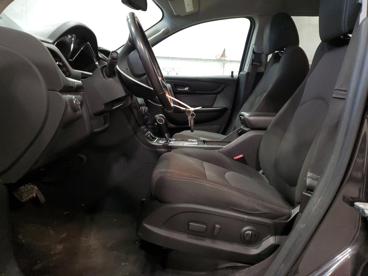 2017 Chevrolet Traverse - Image 7