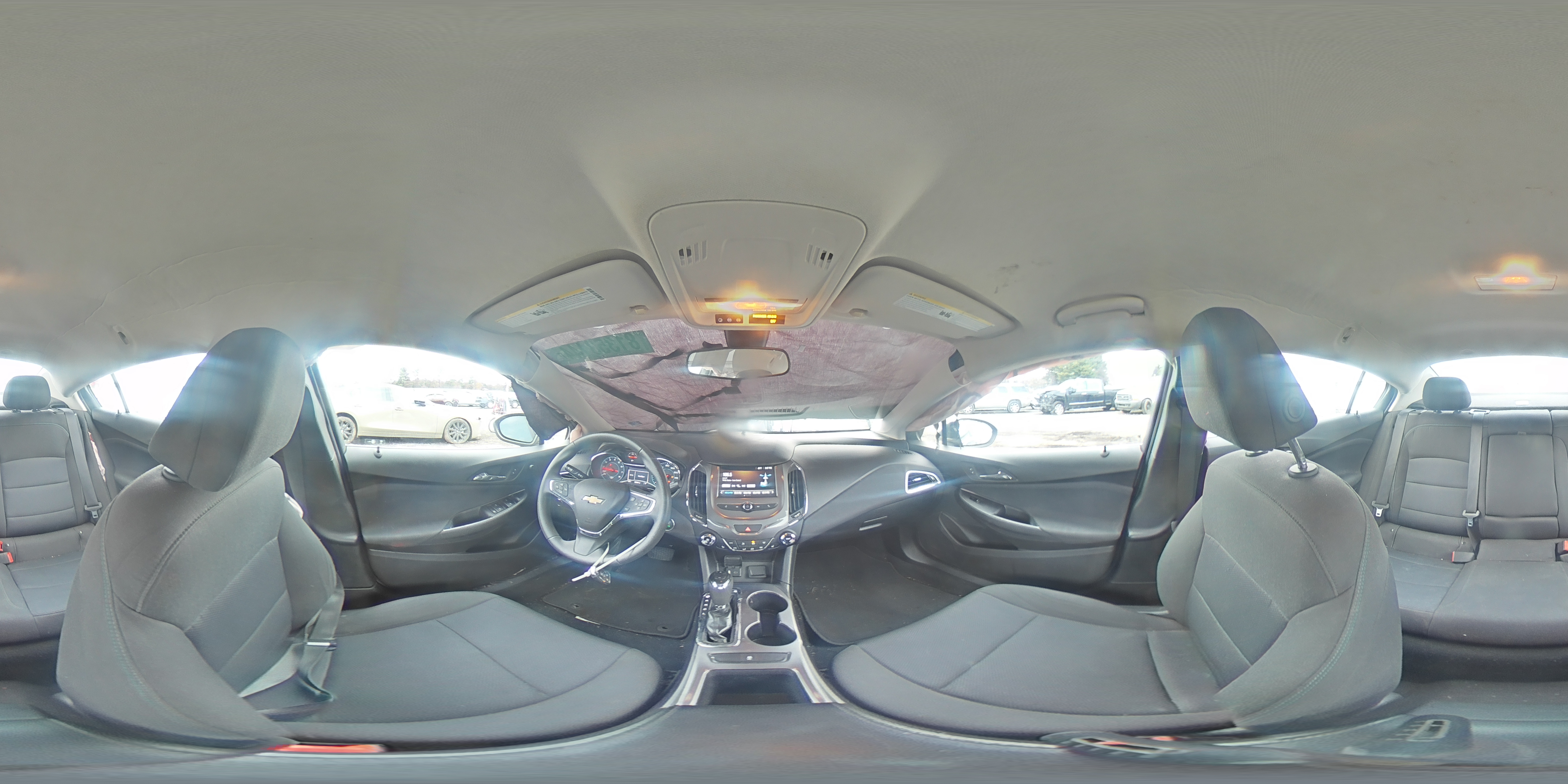 2018 Chevrolet Cruze - Image 12